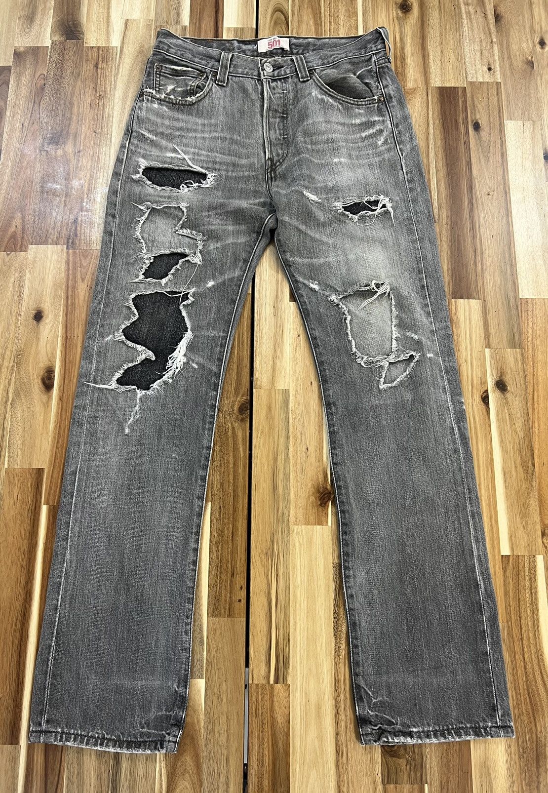 Levi's Vintage Levis 501 Distressed Denim Jeans Size US 30 / EU 46 - 1 Thumbnail