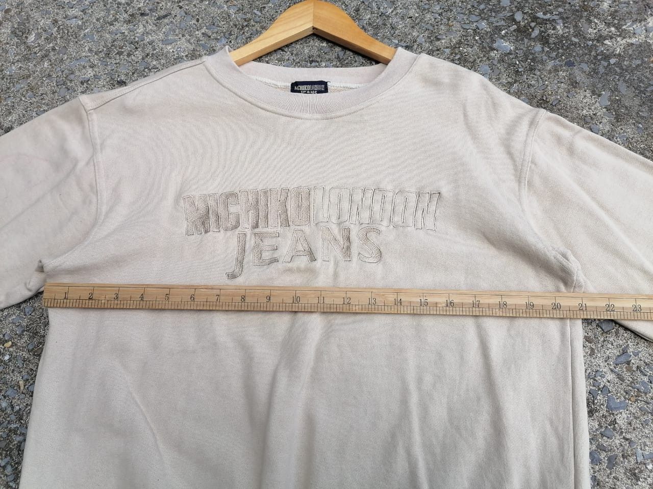 Michiko Koshino London Michiko London Jeans Embroidered Sweatshirt Size US M / EU 48-50 / 2 - 2 Thumbnail