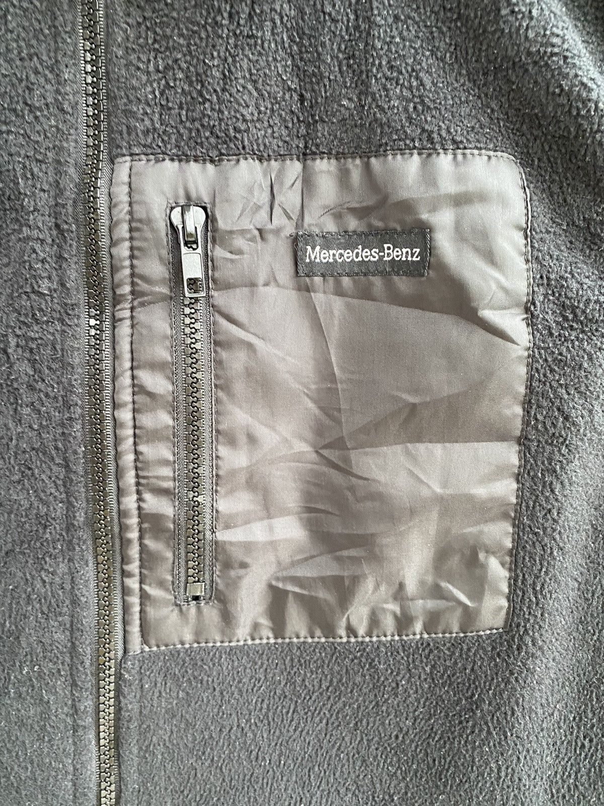 Mercedes-Benz Mercedes Benz Winter Racing Vest With Adjuster Size US L / EU 52-54 / 3 - 3 Thumbnail
