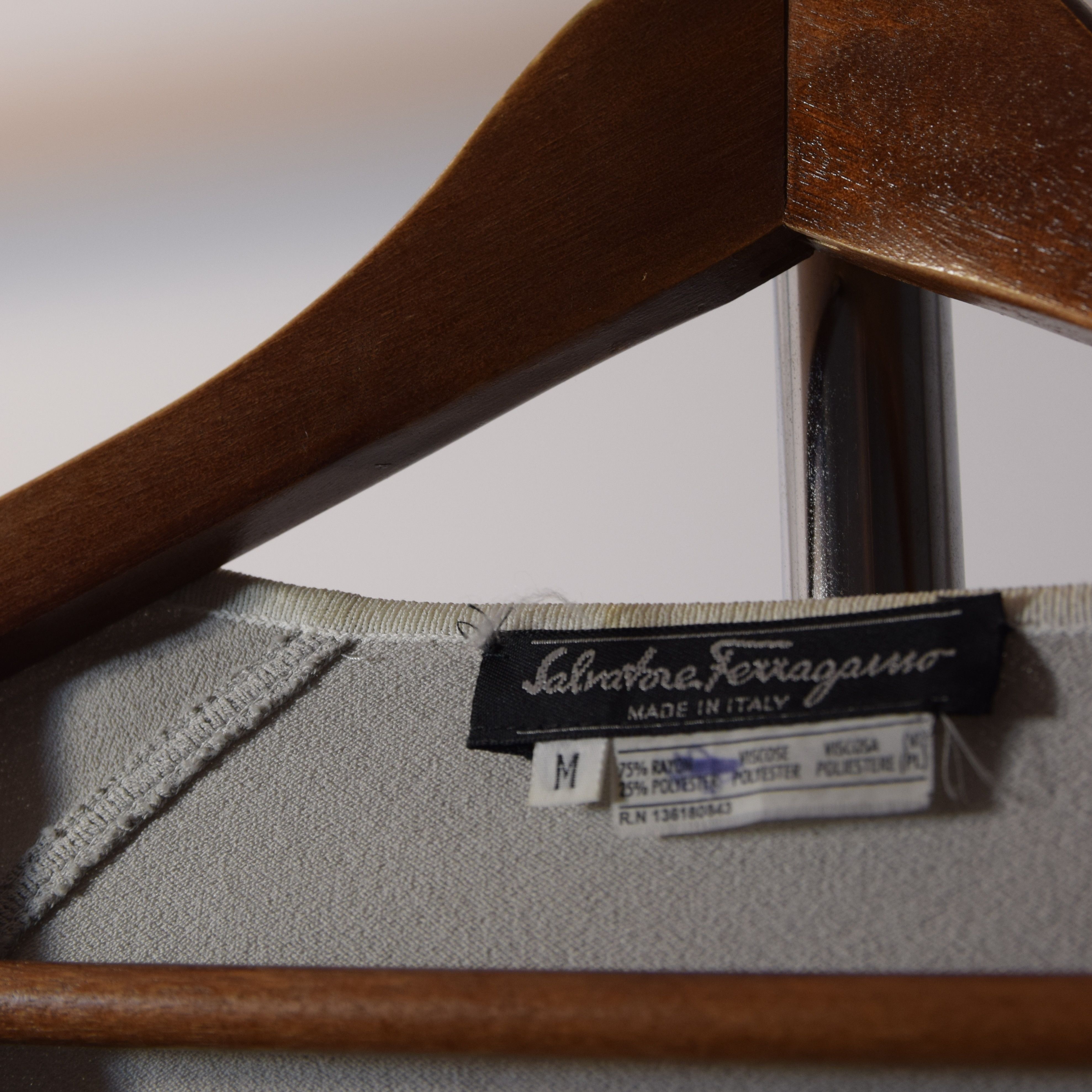 Salvatore Ferragamo × Vintage Luxury Viscose Salvatore Ferragamo Crop Top M Size M / US 6-8 / IT 42-44 - 6 Thumbnail