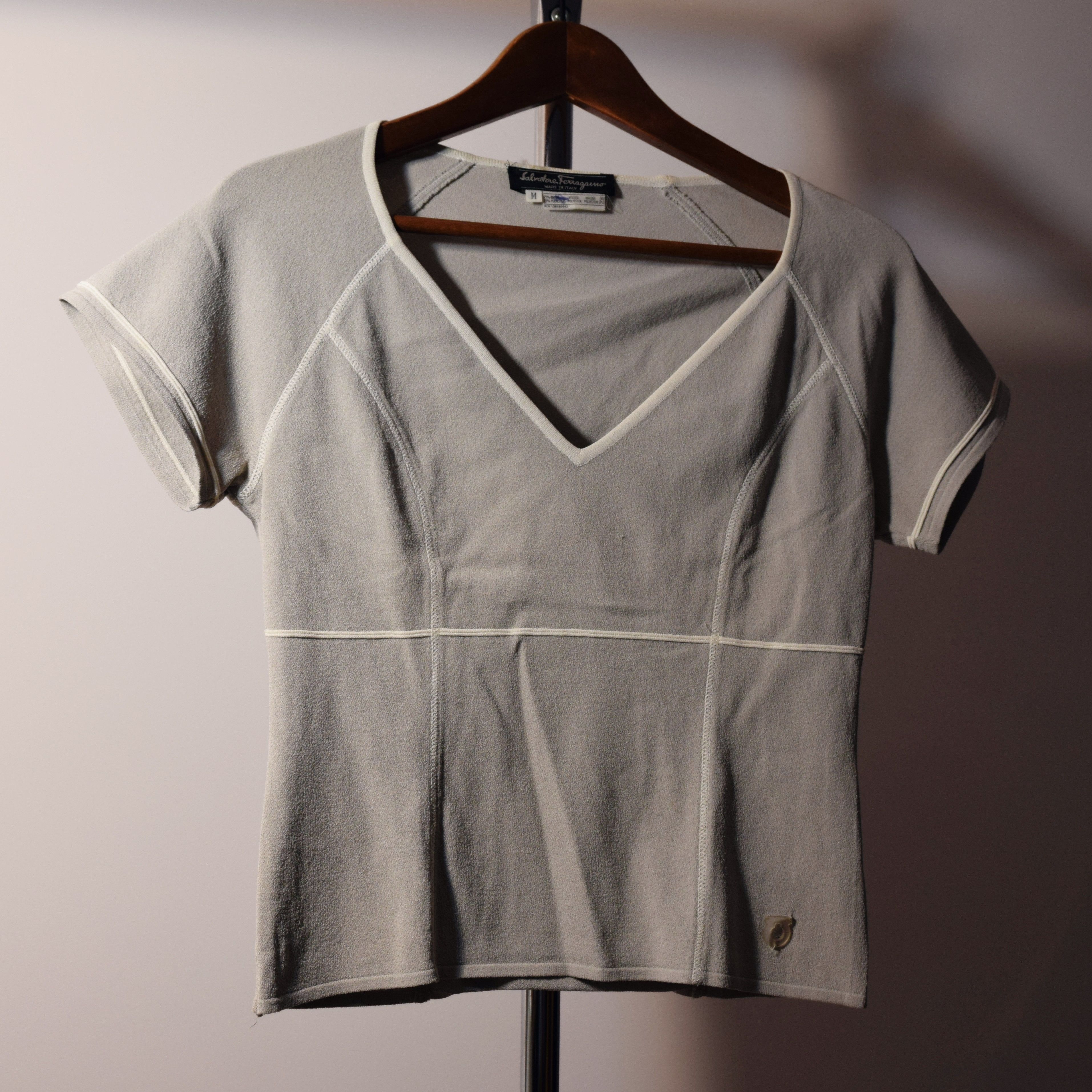 Salvatore Ferragamo × Vintage Luxury Viscose Salvatore Ferragamo Crop Top M Size M / US 6-8 / IT 42-44 - 1 Thumbnail