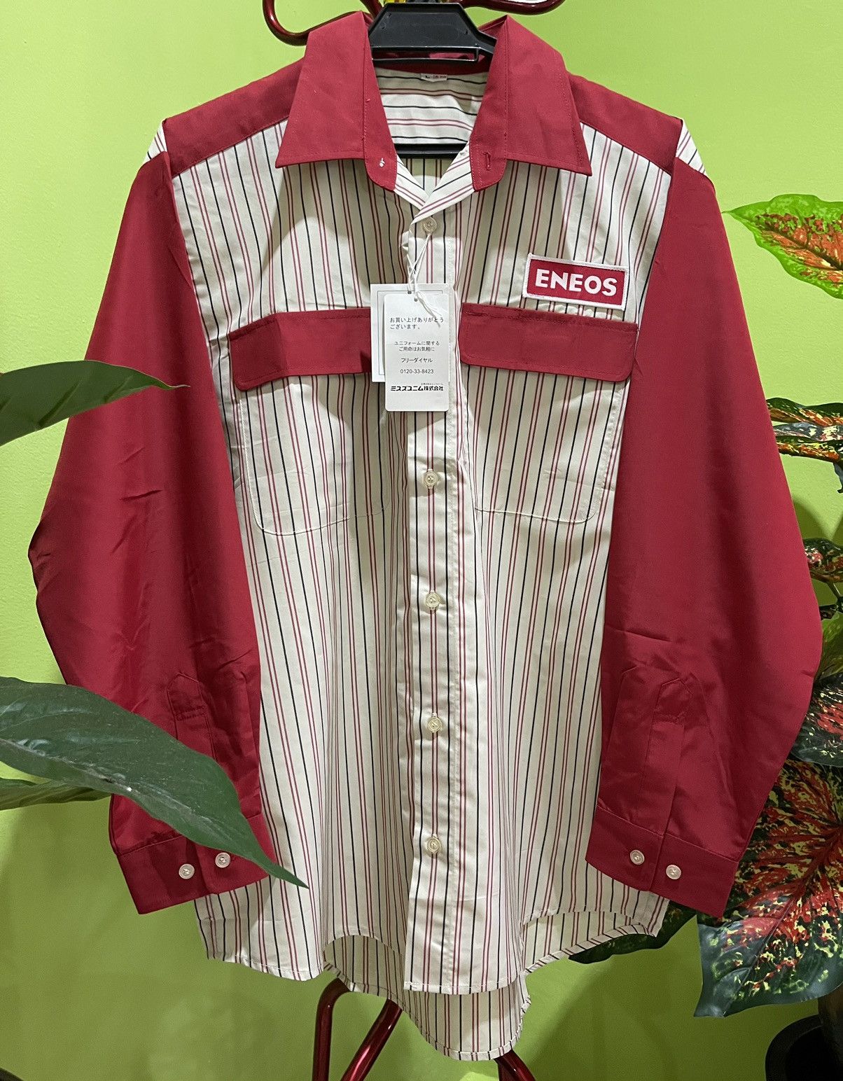 Japanese Brand Vintage NEW OLD STOCK Eneos Racing Button ups Uniform Shirt Size US L / EU 52-54 / 3 - 1 Thumbnail