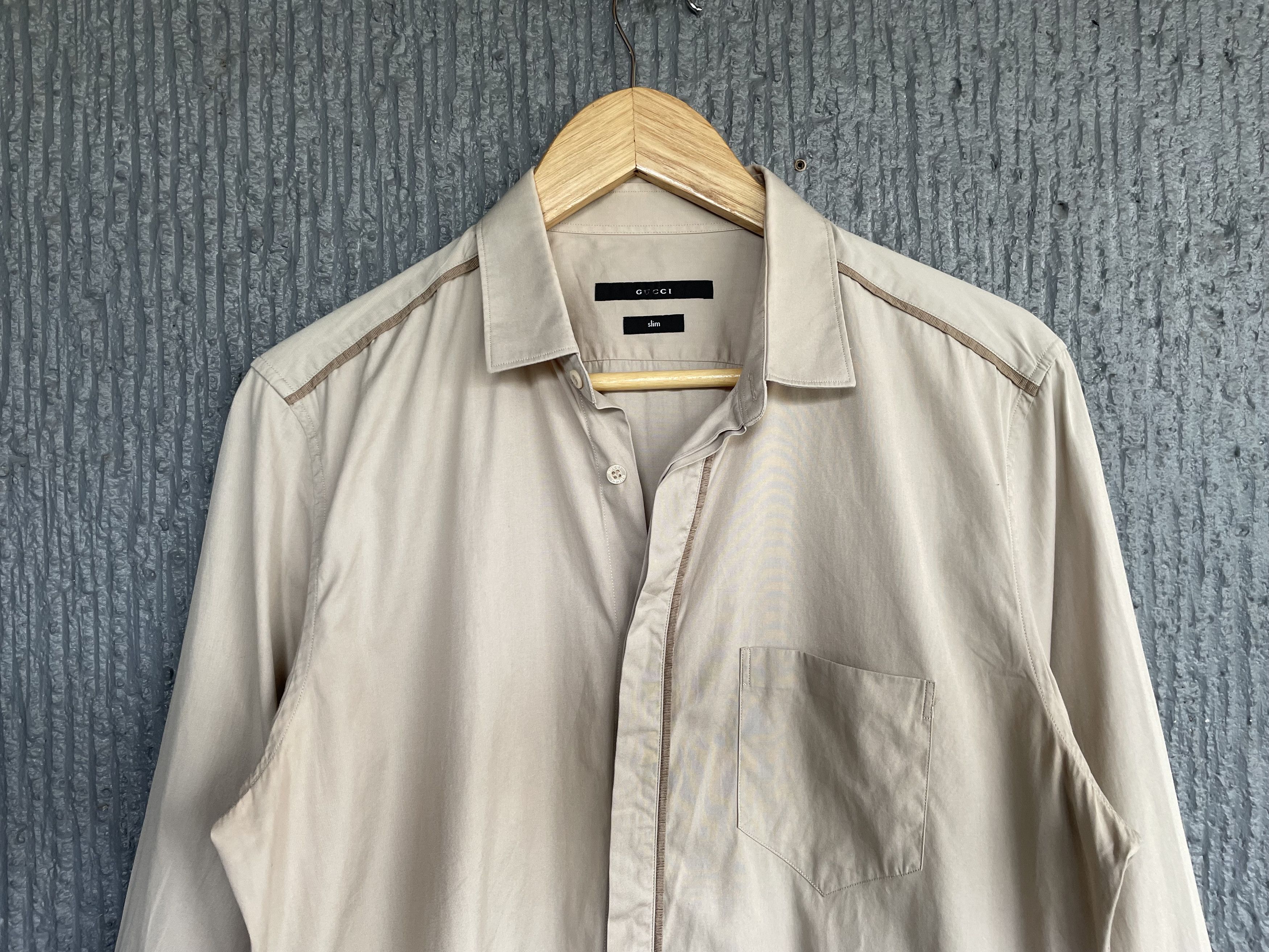 Gucci gucci cream buttom up longsleeve polo Size US S / EU 44-46 / 1 - 3 Thumbnail
