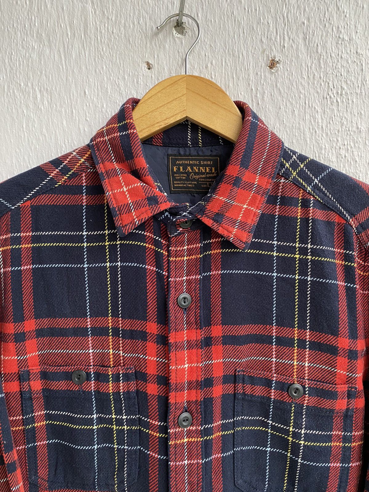 Japanese Brand × Uniqlo Japanese Brand FW20 Uniqlo Authentic Shirt Flannel Red Size US XL / EU 56 / 4 - 2 Thumbnail