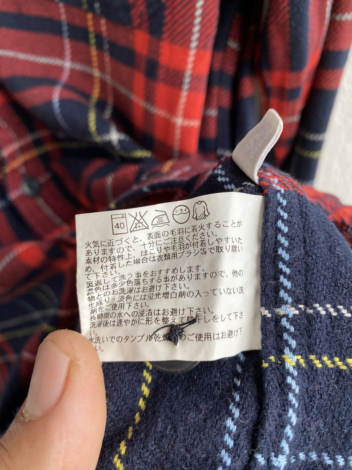 Japanese Brand × Uniqlo Japanese Brand FW20 Uniqlo Authentic Shirt Flannel Red Size US XL / EU 56 / 4 - 13 Thumbnail