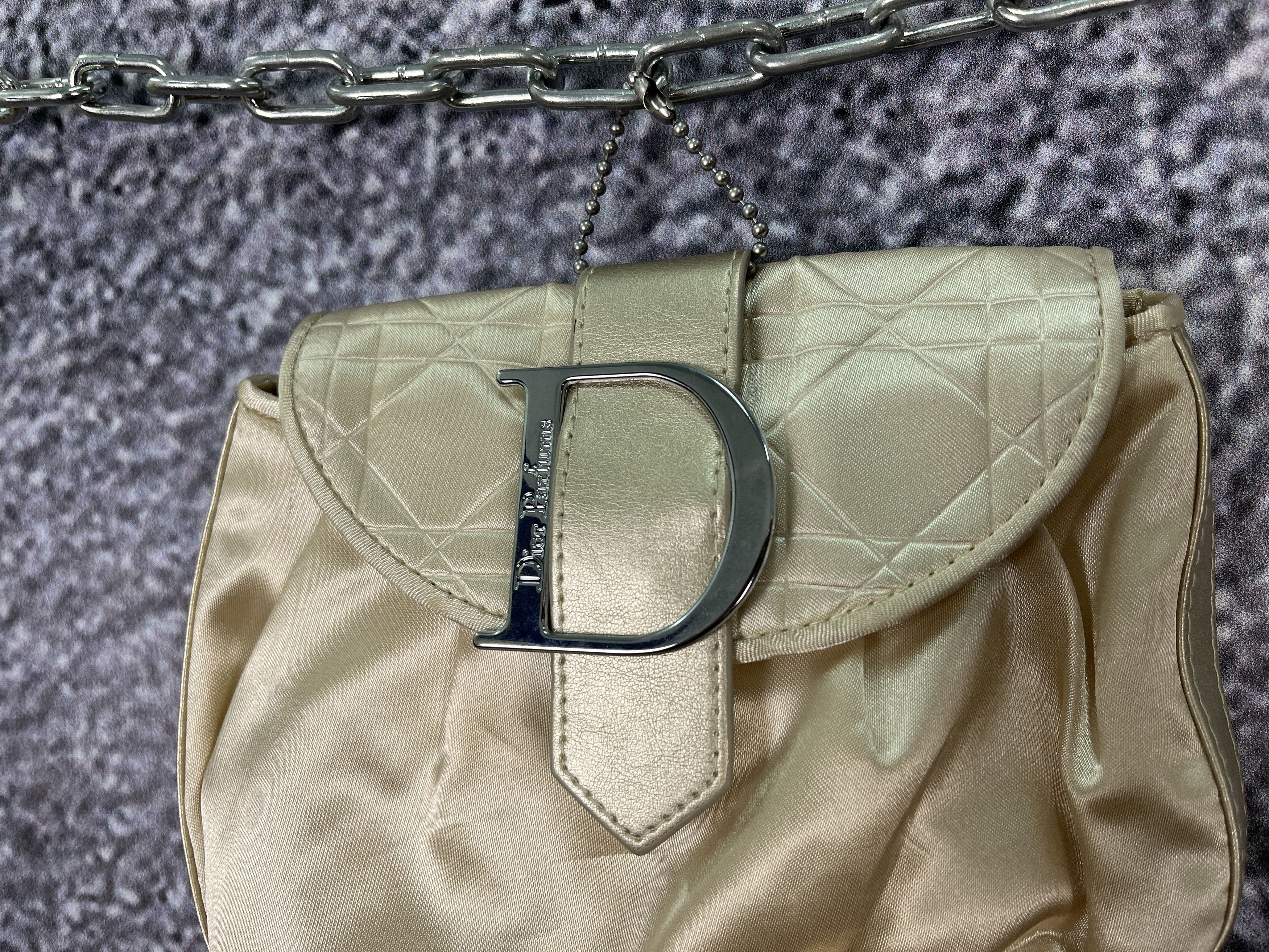 Dior Christian Dior Parfums Cosmetic Pouch Bag Gold Satin Logo Size ONE SIZE - 4 Thumbnail