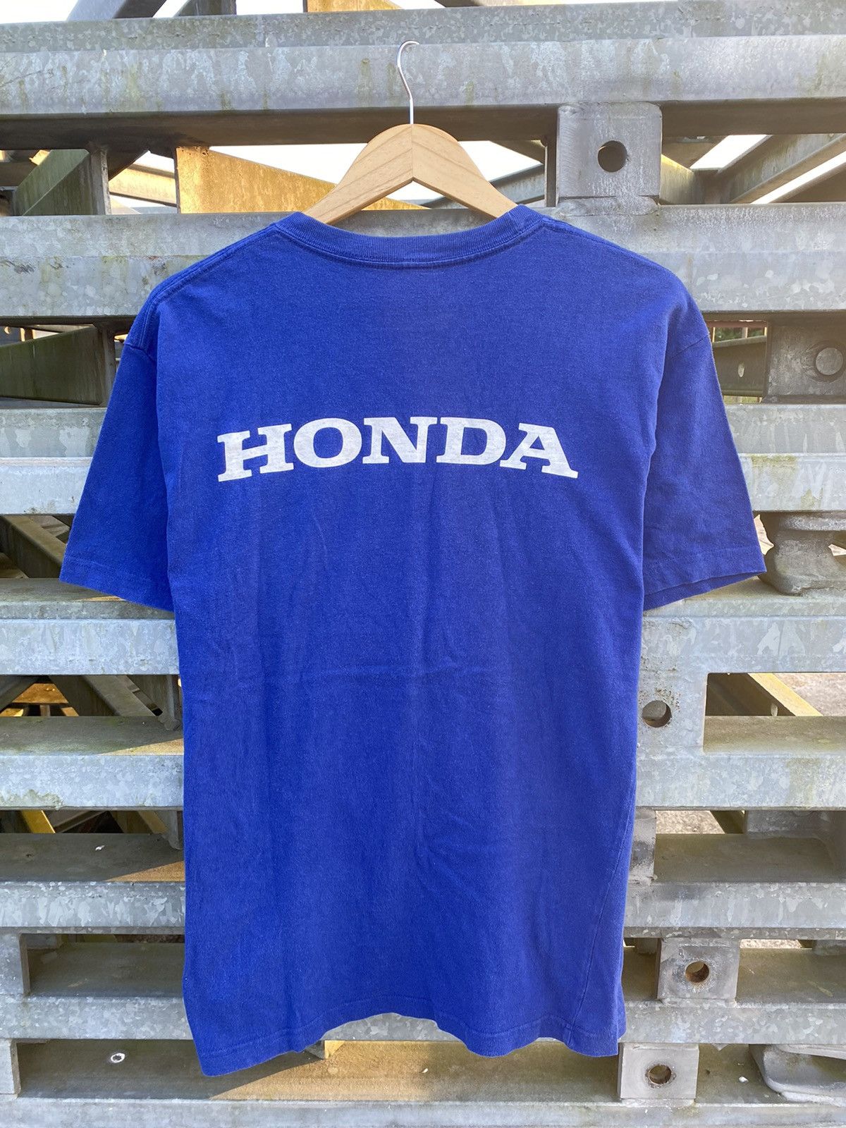 Honda Vintage Y2K Honda Racing Crew Motorsport Tshirt Size US L / EU 52-54 / 3 - 1 Thumbnail