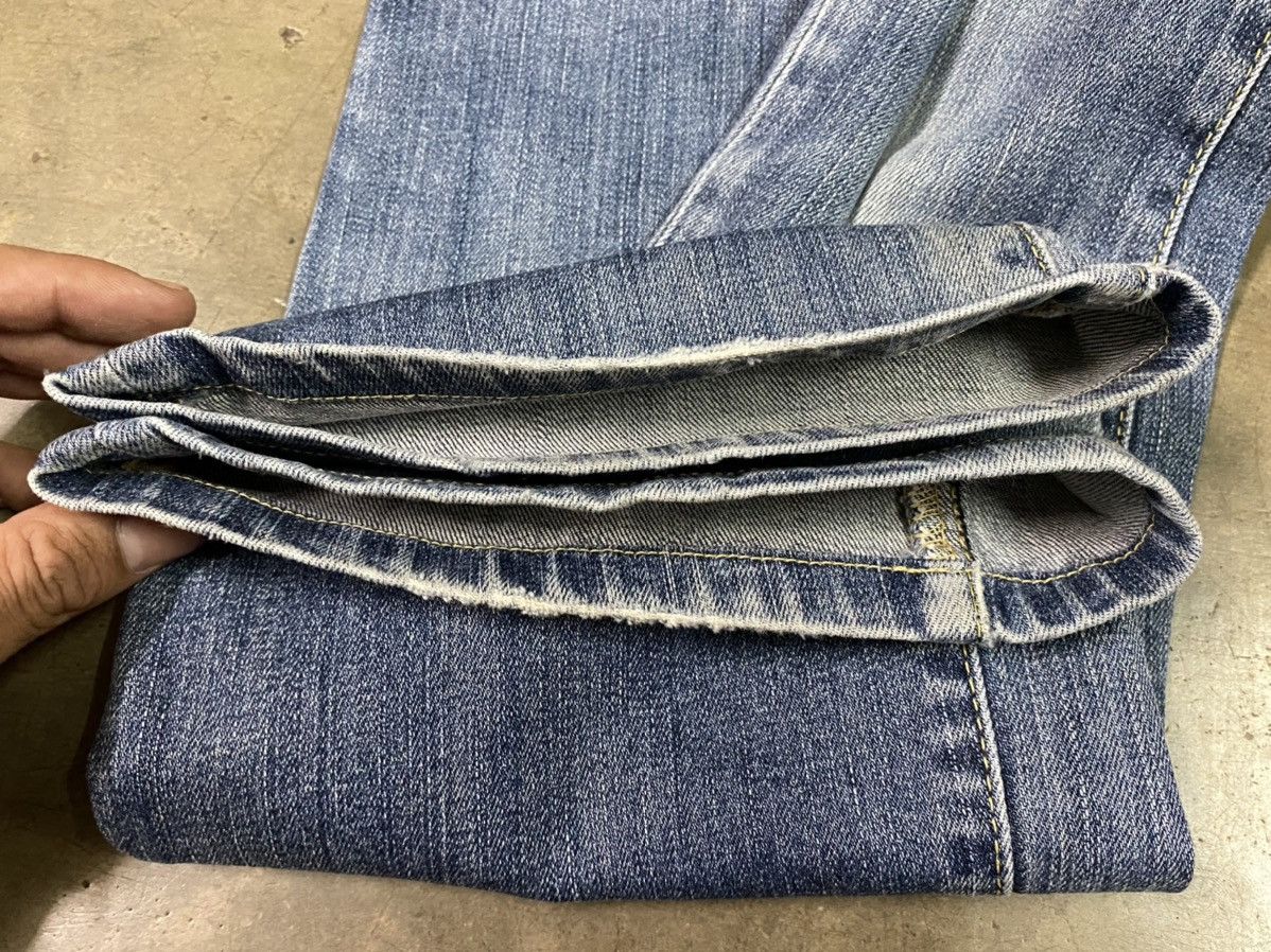 Japanese Brand × Uniqlo Uniqlo Style Up Bootcut Distressed Denim Jeans Size US 28 / EU 44 - 9 Thumbnail