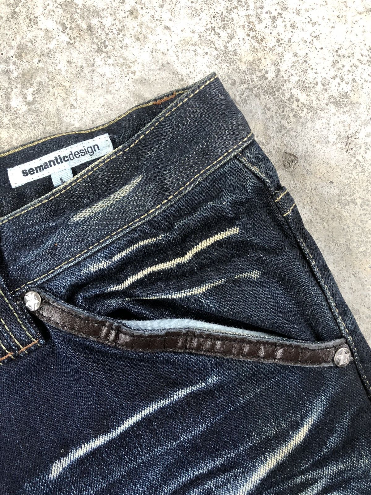 Who Decides War Semantic Design Punk Style Distressed Jeans Size US 33 - 12 Thumbnail