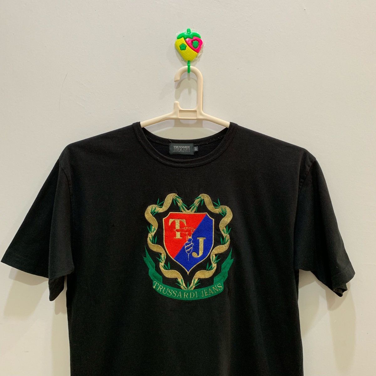Japanese Brand × Trussardi × Vintage TRUSSARDI JEANS Tee embroidered logo Size 46 Fits M Size US M / EU 48-50 / 2 - 2 Thumbnail