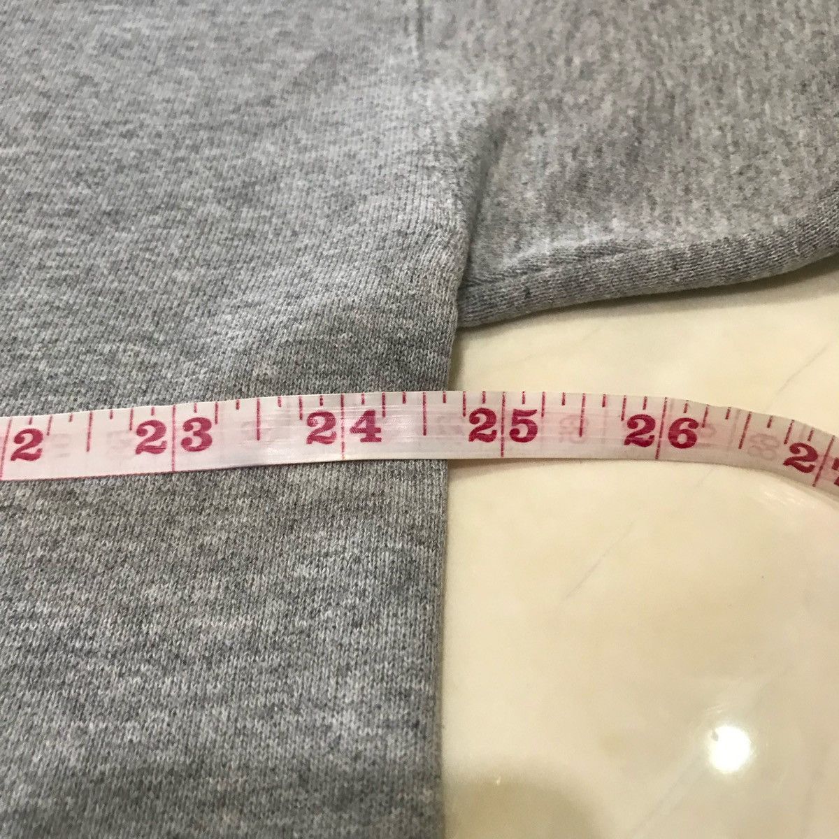 Japanese Brand × Vintage × Volcom VOLCOM Sweatshirts Small Logo Size L Fits XL MADE IN USA Size US XL / EU 56 / 4 - 9 Thumbnail