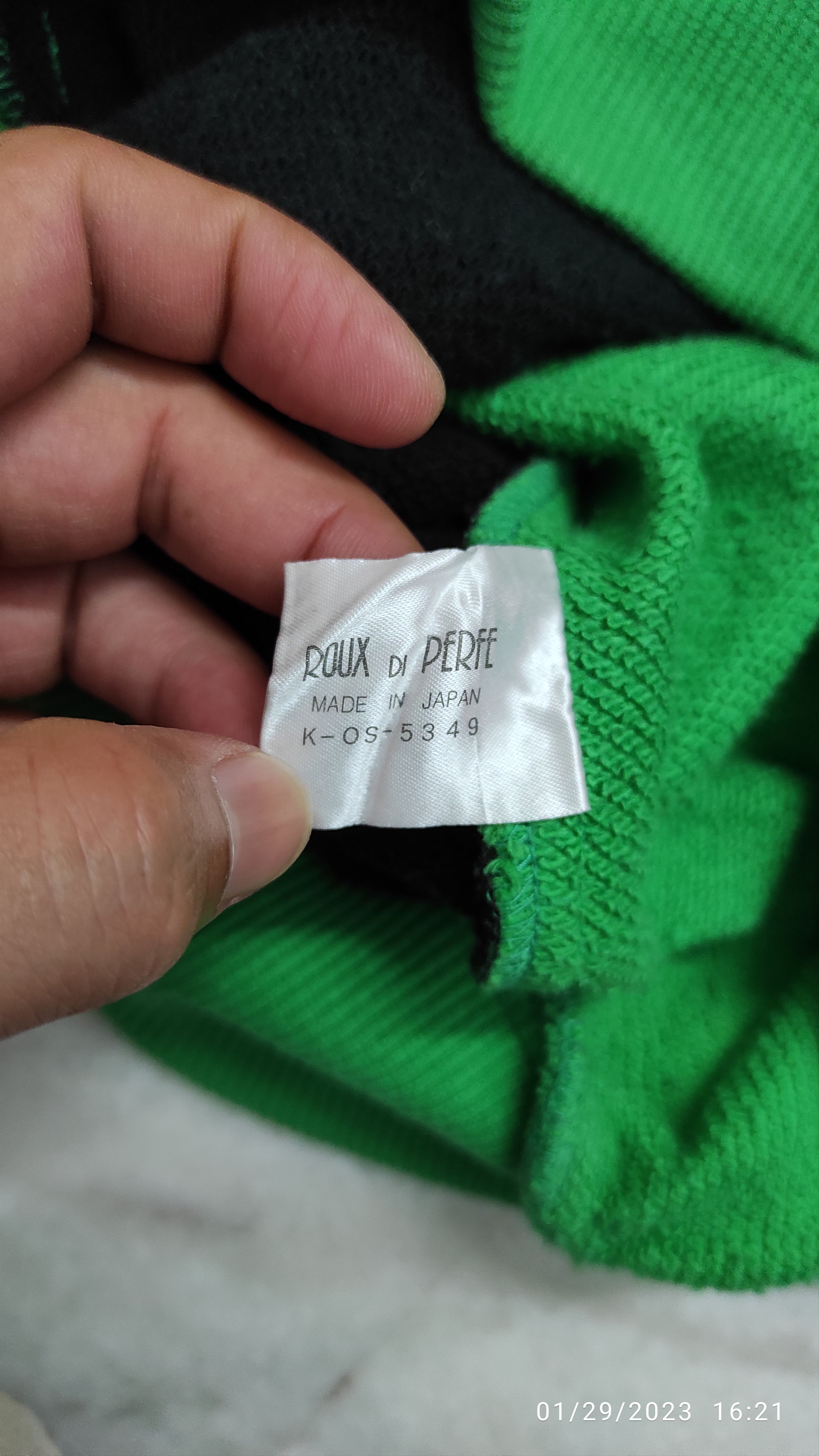Designer ROUX DI PERFE INTERNAZIONALE raglan turtle neck sweatshirt Size US S / EU 44-46 / 1 - 8 Thumbnail