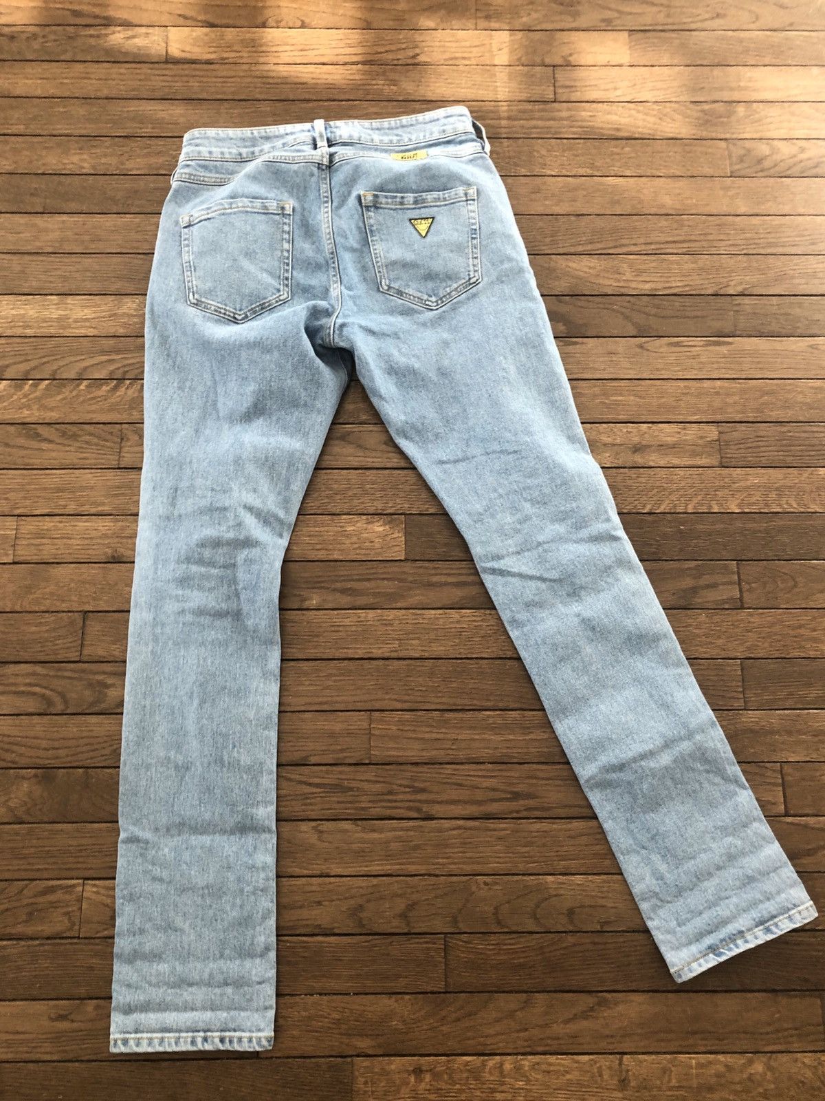 Guess × Market Chinatown Market x Guess Ripped Smiley Face Denim Size US 30 / EU 46 - 5 Thumbnail