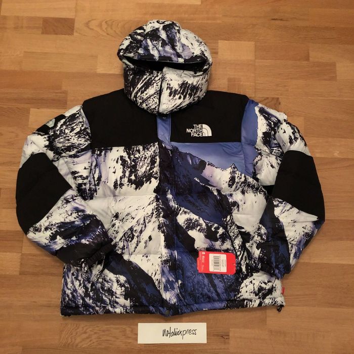 Supreme The North Face Mountain Baltoro Jacket Mountain Print Size XL