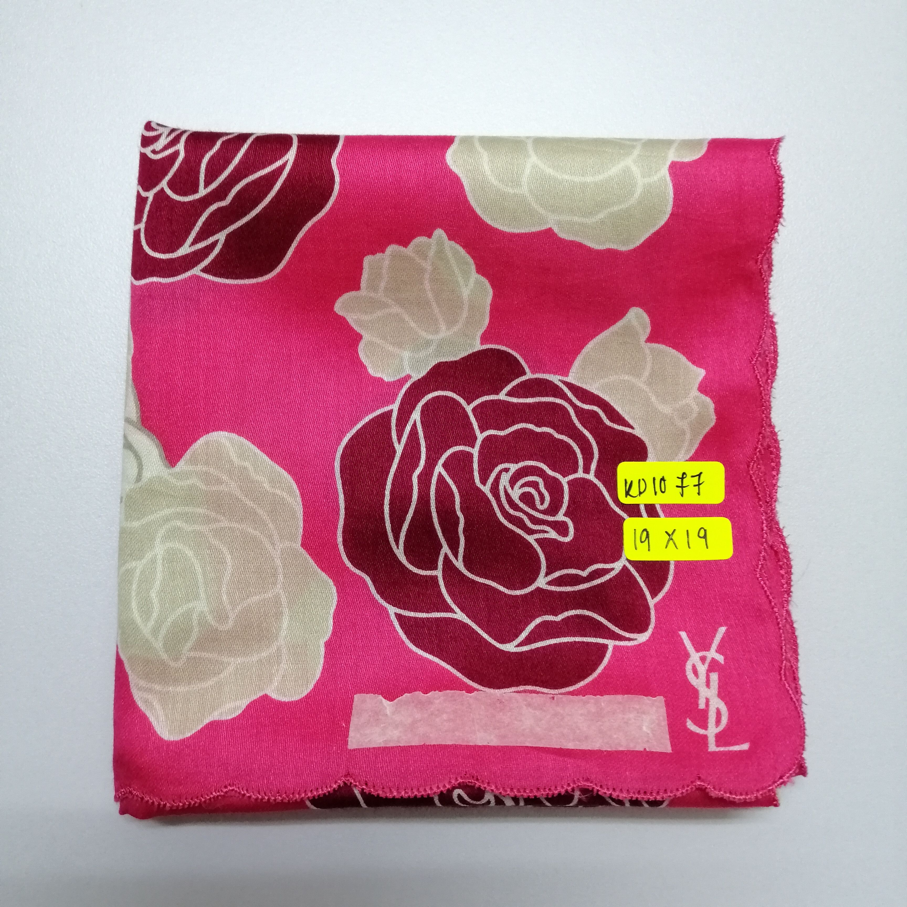Vintage Yves Saint Laurent Handkerchief/Neckerchief/Bandana-KD1077 Size ONE SIZE - 6 Thumbnail