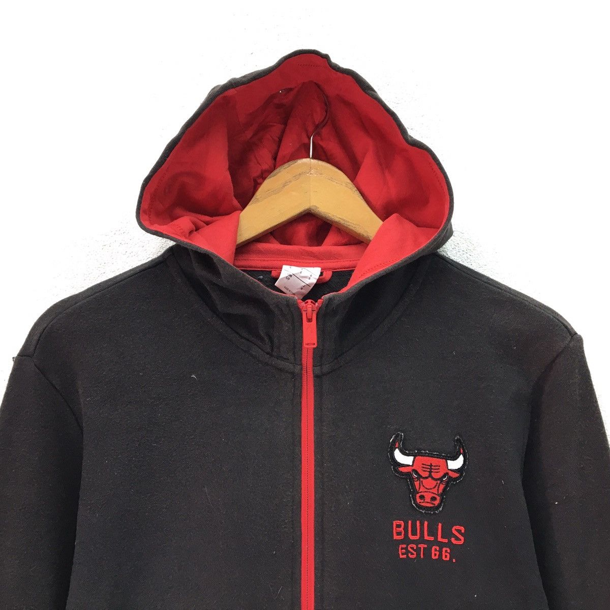 Adidas × NBA × Sports Specialties Adidas Chicago Bulls Hoodie Size US S / EU 44-46 / 1 - 7 Thumbnail