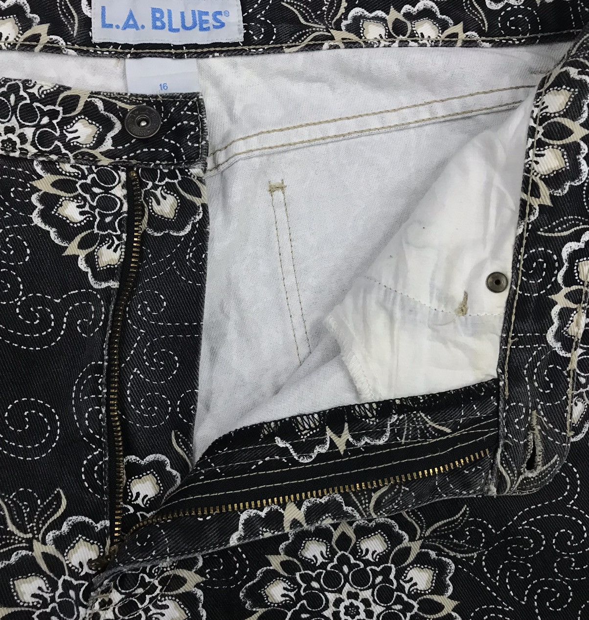 Japanese Brand L.A.BLUES PANTS Size US 35 - 9 Thumbnail