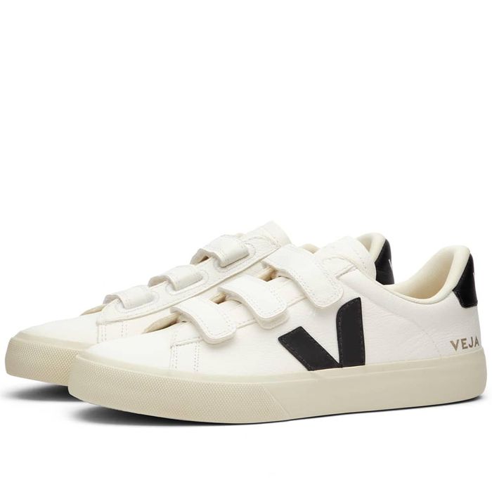 Veja Veja Recife Extra White Black RC0502790A US 7 EU 38 | Grailed