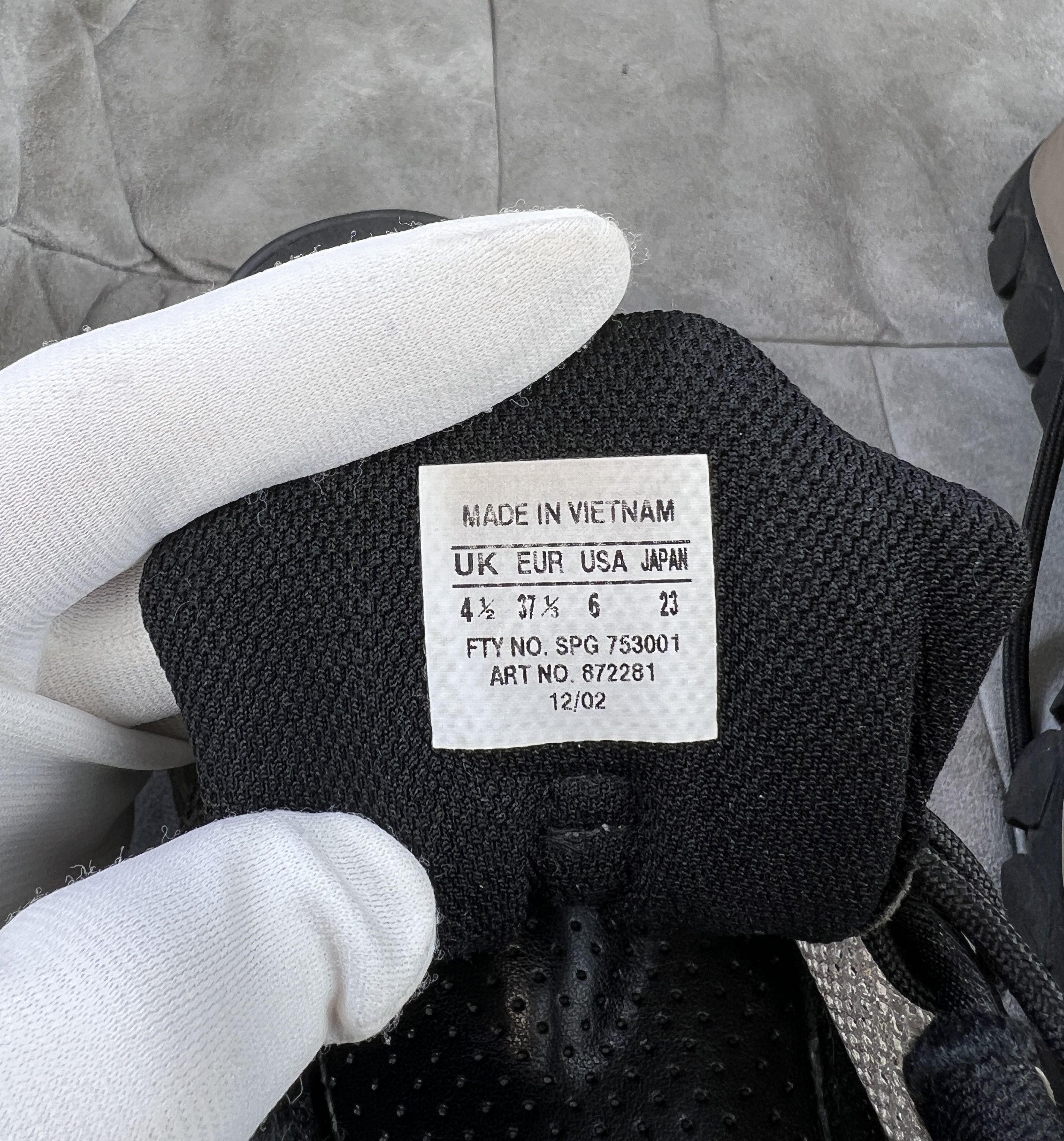 Salomon × Vintage Y2K Salomon 2002 Hiking Gorpcore Low Boots Shoes Size US 6 / IT 36 - 2 Thumbnail