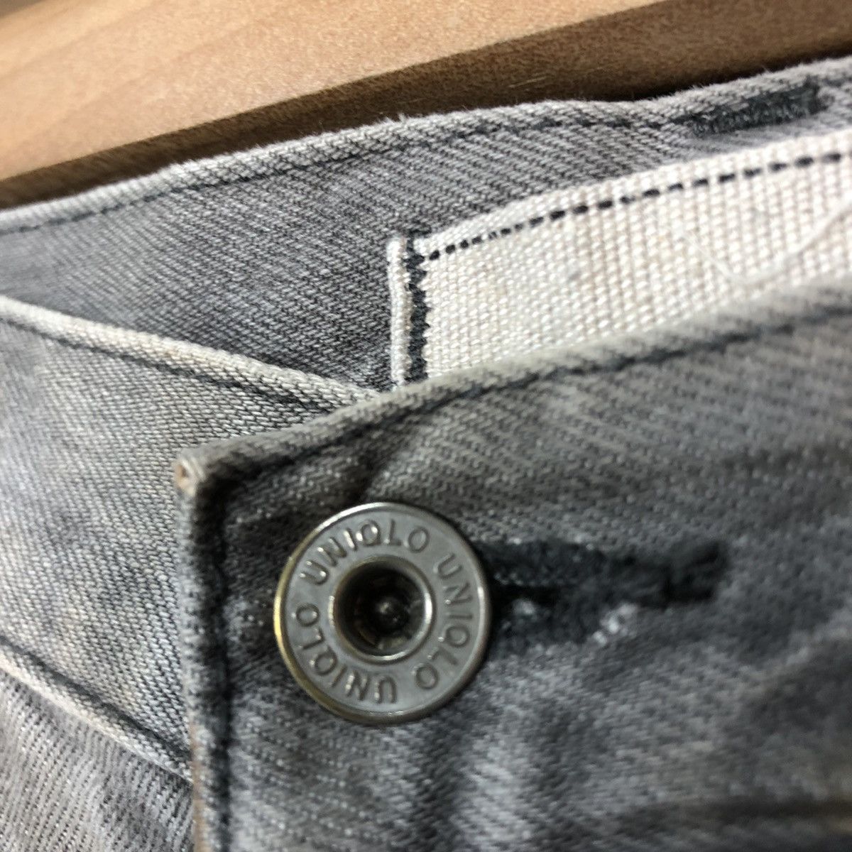 Uniqlo Uniqlo Black Faded Denim Jeans Pants #c1224 Size US 32 / EU 48 - 7 Thumbnail