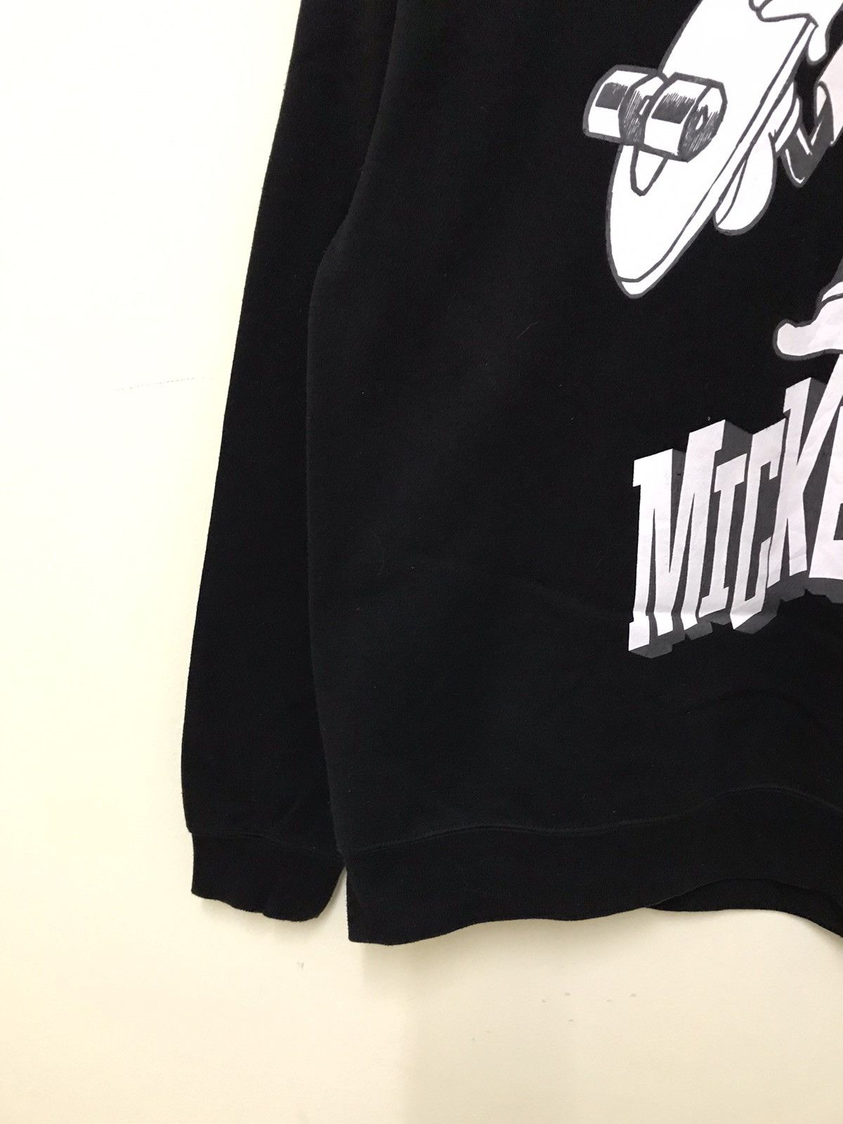 Disney × Mickey Mouse Disney Mickey Mouse Hoodies Sweatshirt Big Logo Size US M / EU 48-50 / 2 - 7 Thumbnail