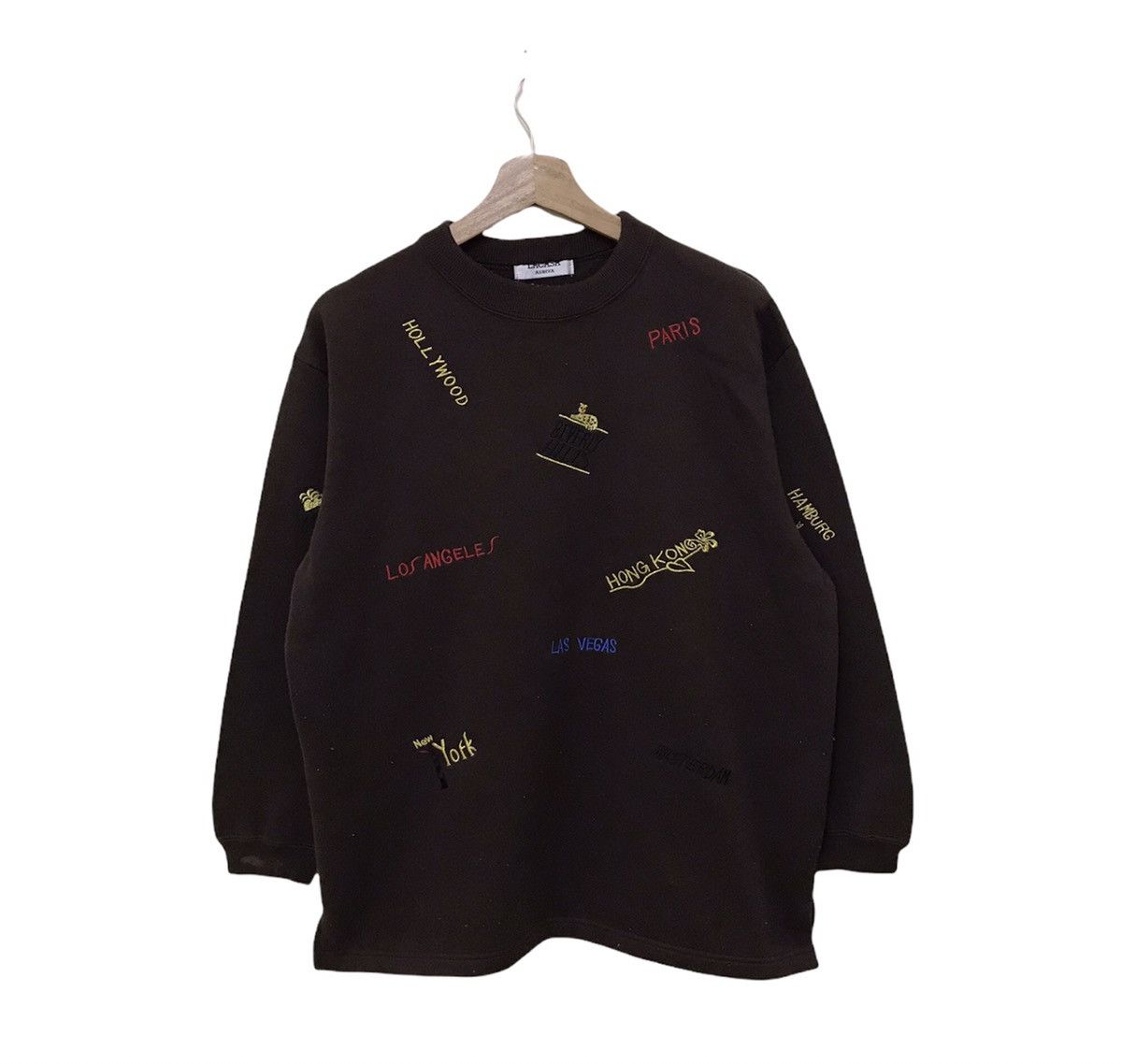 Vintage Vintage Lacasa Ashiya Sweatshirt Crewneck Size US L / EU 52-54 / 3 - 1 Thumbnail
