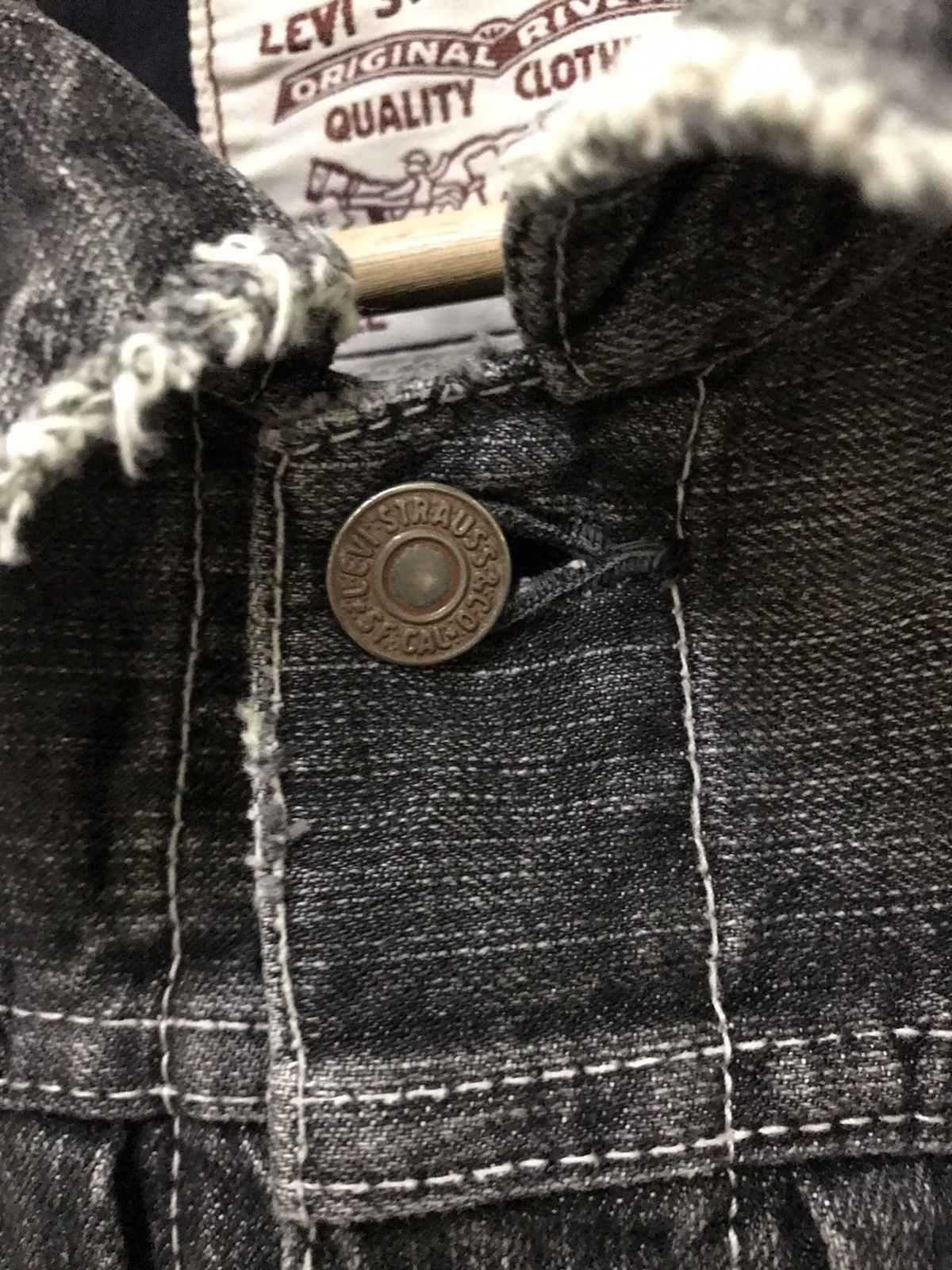 Levi's × Vintage Vintage Levis Distressed Denim Button Jacket Size US M / EU 48-50 / 2 - 7 Thumbnail