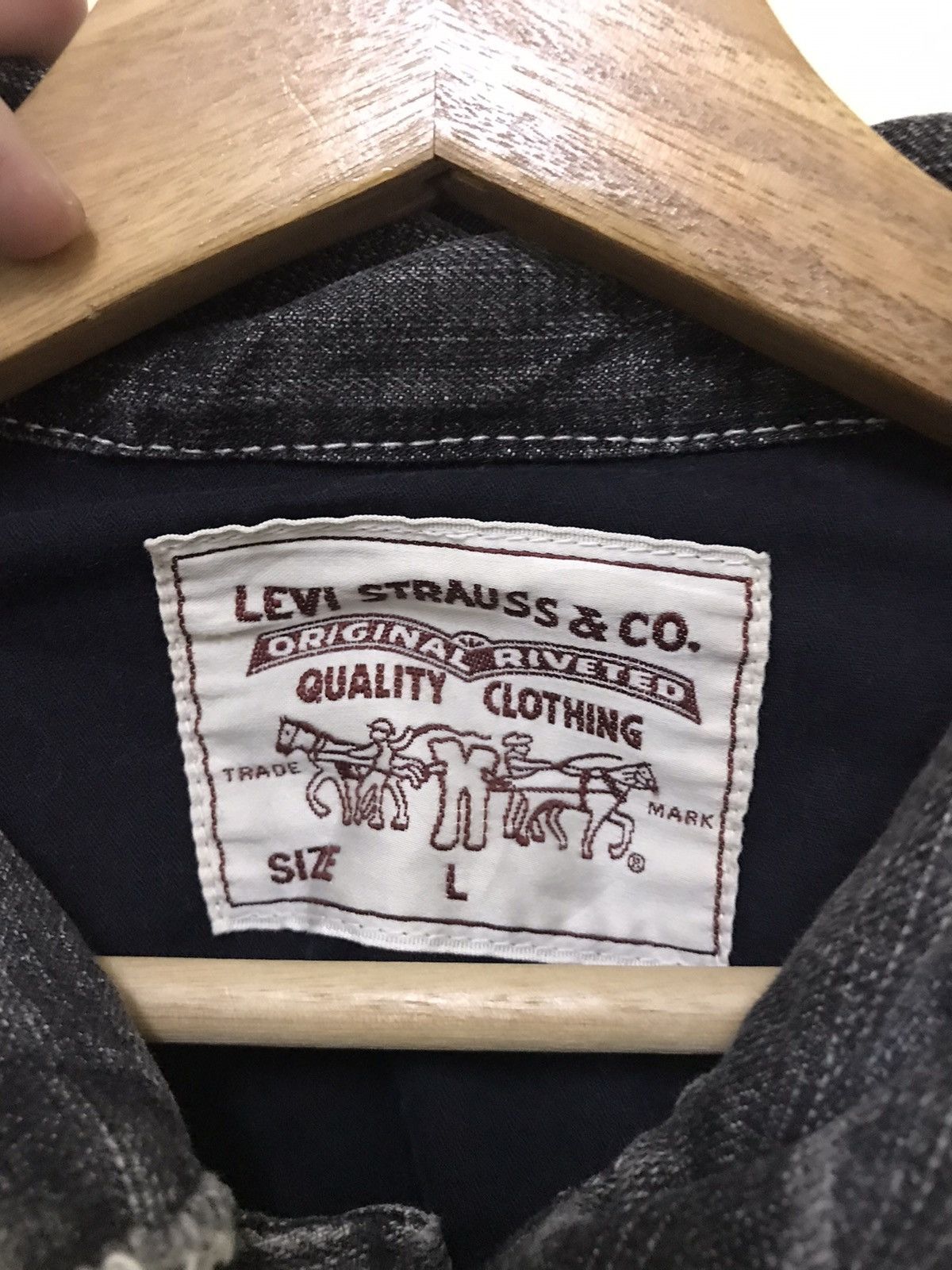 Levi's × Vintage Vintage Levis Distressed Denim Button Jacket Size US M / EU 48-50 / 2 - 9 Thumbnail