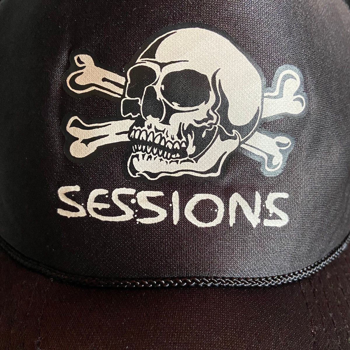 Sessions × Vintage Vintage 90s Sessions Skateboard Skull Trucker Hat / Cap Size ONE SIZE - 2 Thumbnail