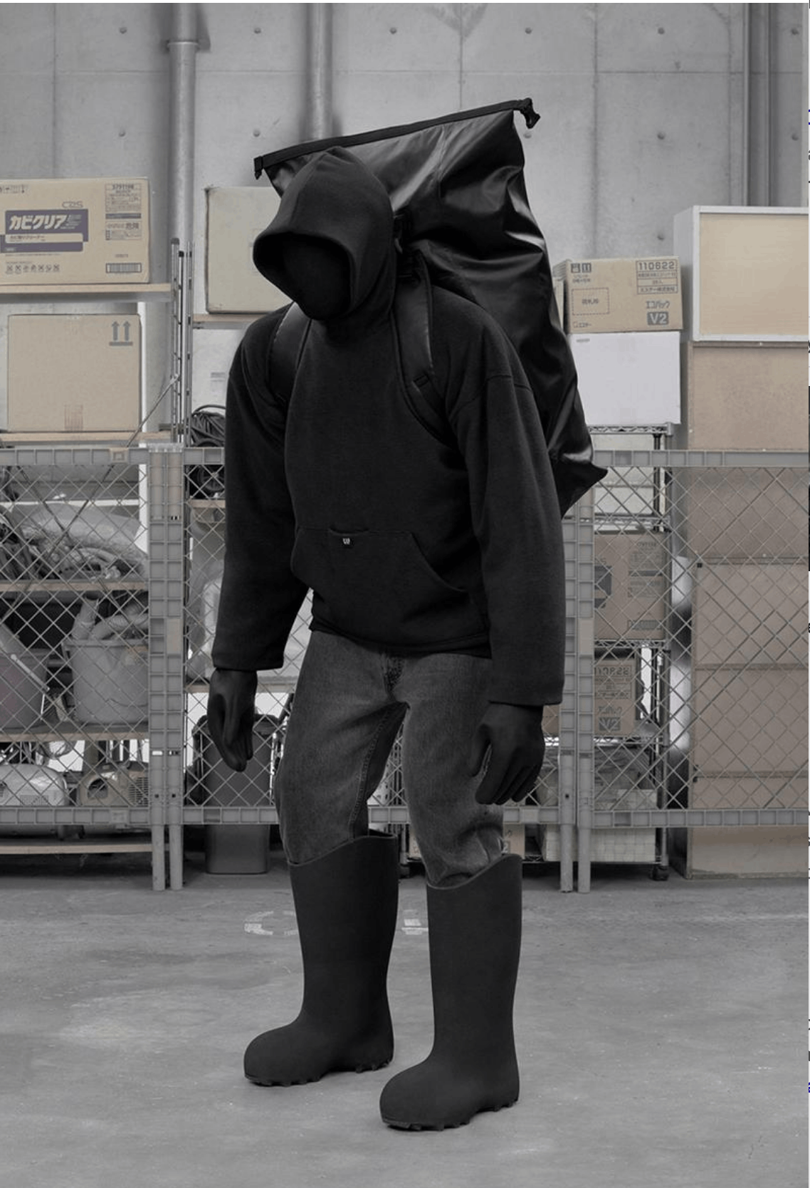 Kanye West HUGE backpack GAP engineered by BALENCIAGA Size ONE SIZE - 3 Thumbnail