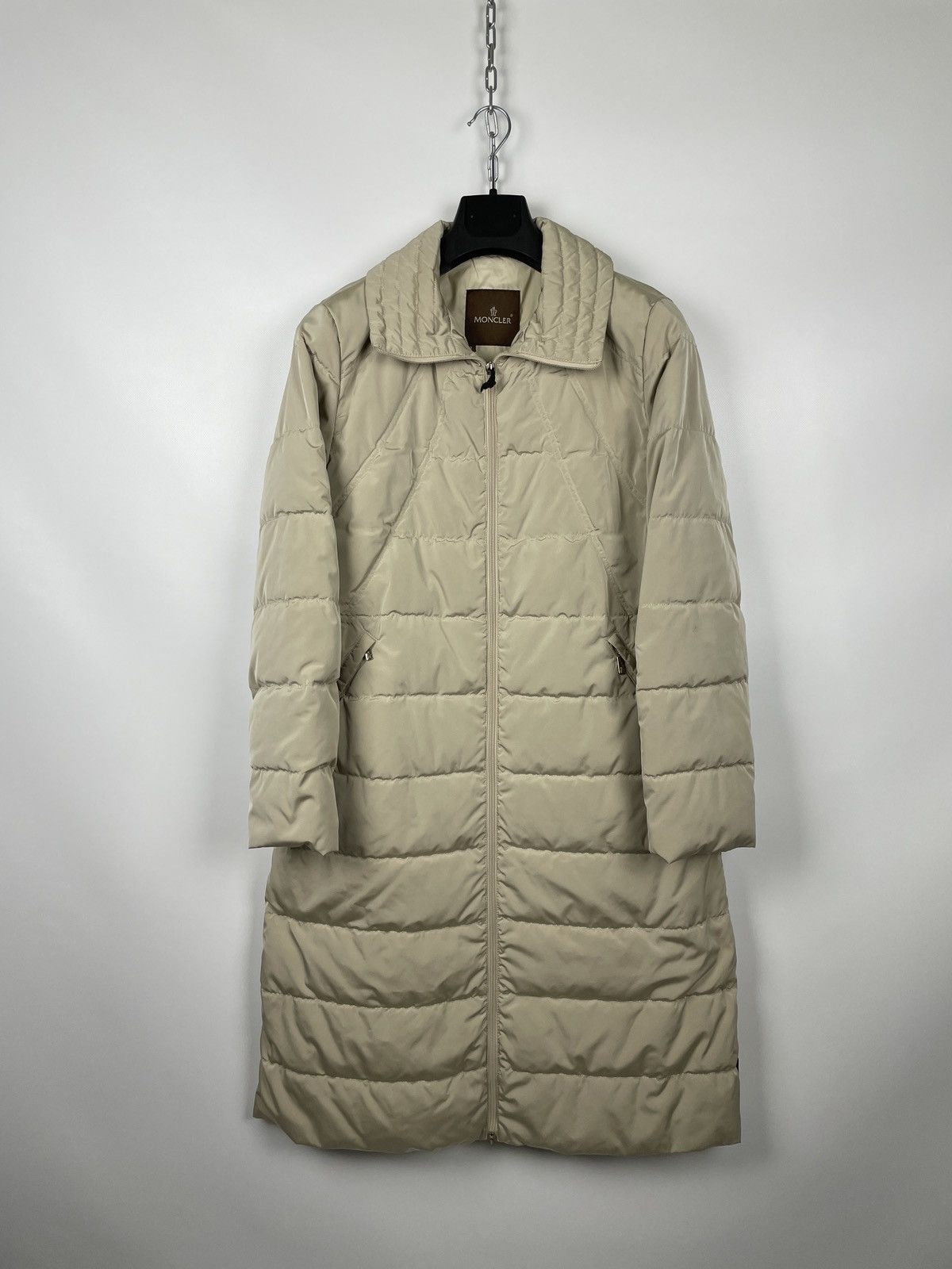 Moncler × Vintage Vintage Moncler Women’s Long Puffer Jacket Size M / US 6-8 / IT 42-44 - 2 Thumbnail
