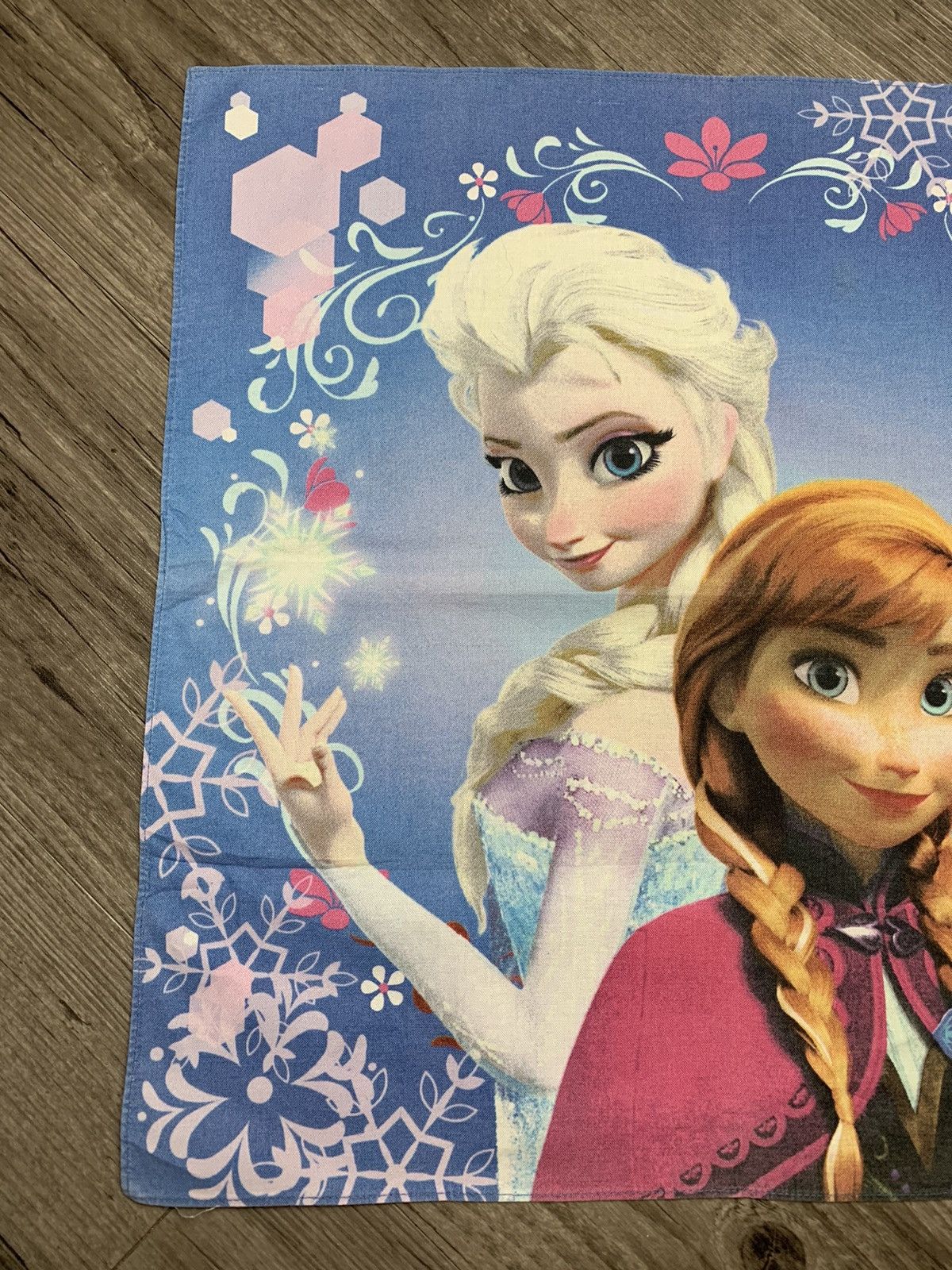 Disney Frozen Disney Handkerchief Neckerchief Pocketsquares Size ONE SIZE - 3 Thumbnail