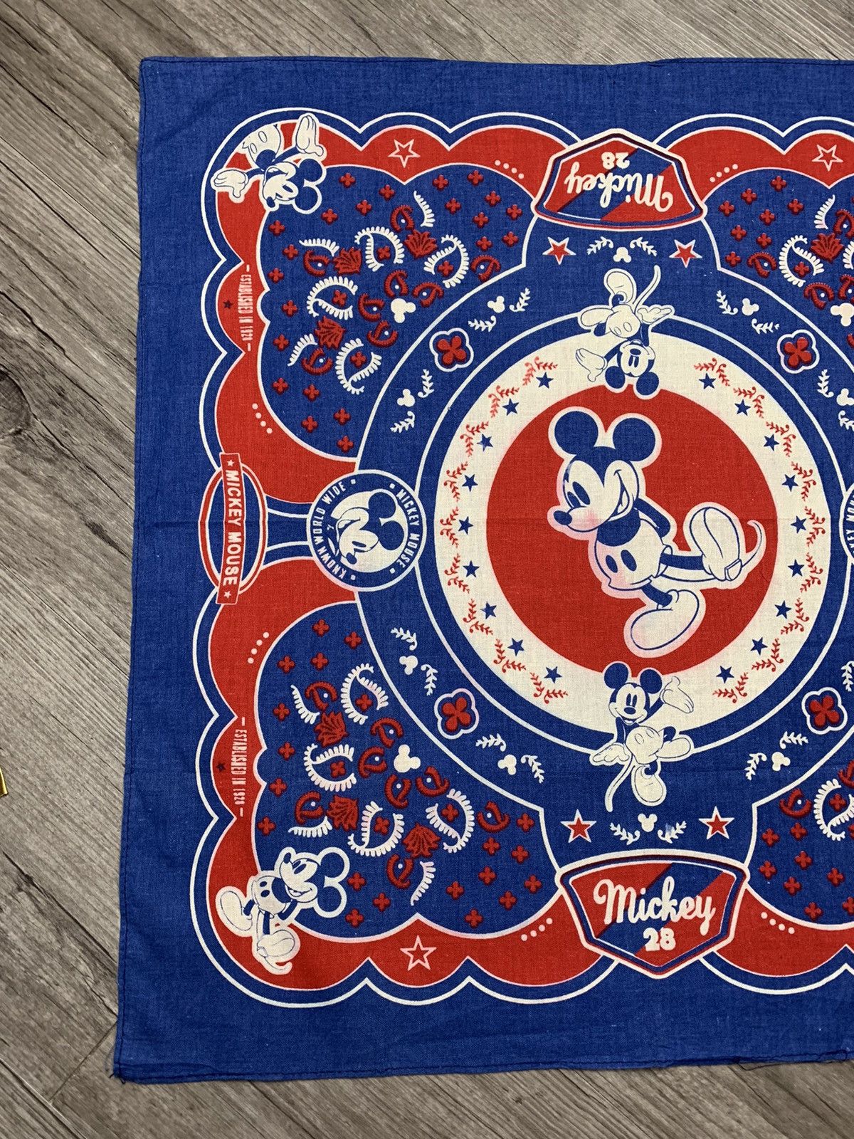 Disney Disney Mickey Handkerchief Neckerchief Pocketsquares Size ONE SIZE - 3 Thumbnail