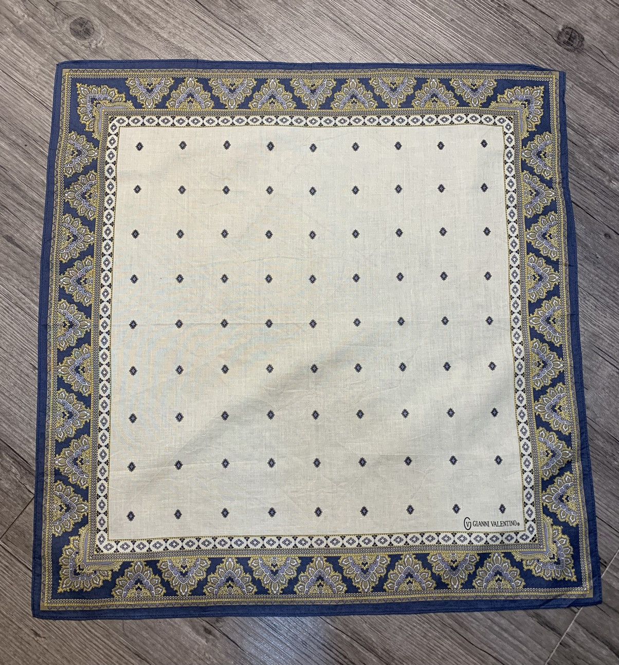 Gianni Valentino Gianni Valentino Handkerchief Neckerchief Pocketsquares Size ONE SIZE - 2 Thumbnail
