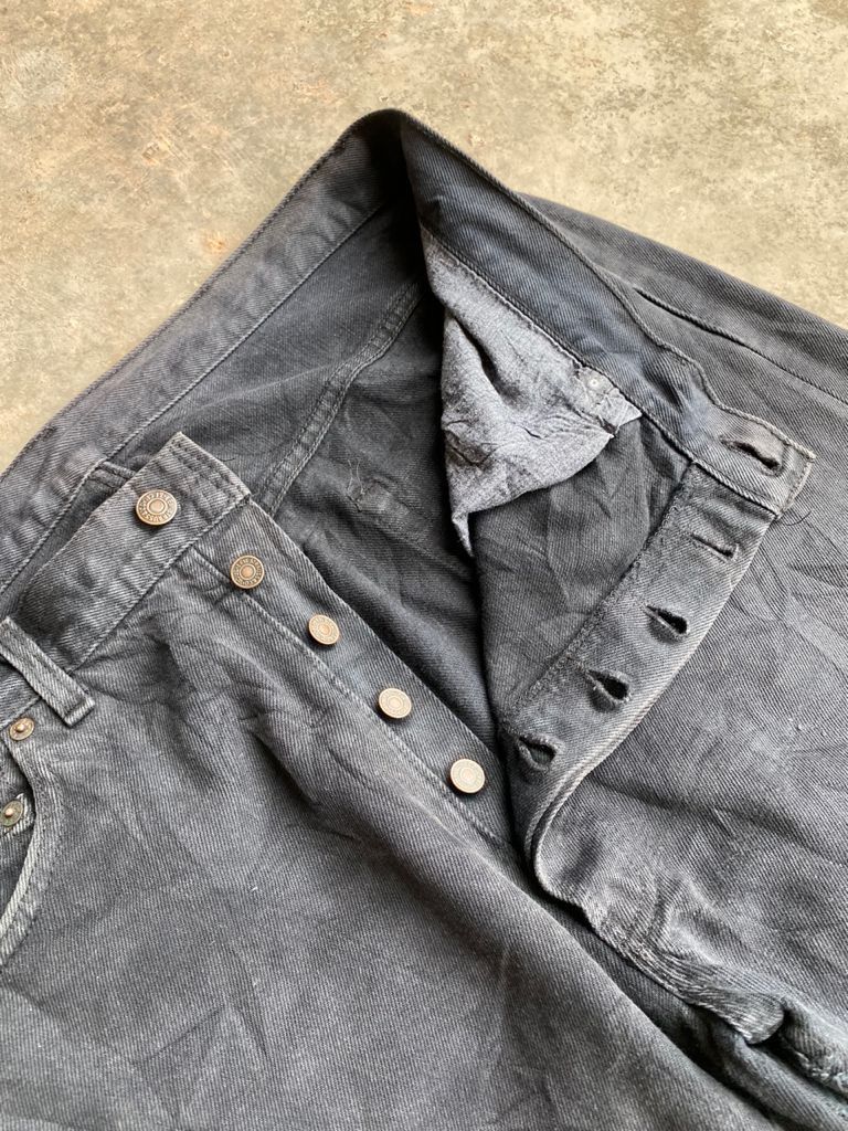 Levi's Vintage Clothing Levi's 501 Vintage Faded Black Jeans Release Hem Size US 37 - 8 Thumbnail