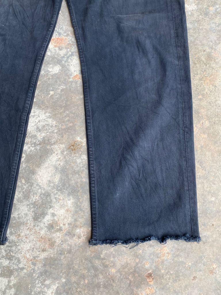 Levi's Vintage Clothing Levi's 501 Vintage Faded Black Jeans Release Hem Size US 37 - 6 Thumbnail