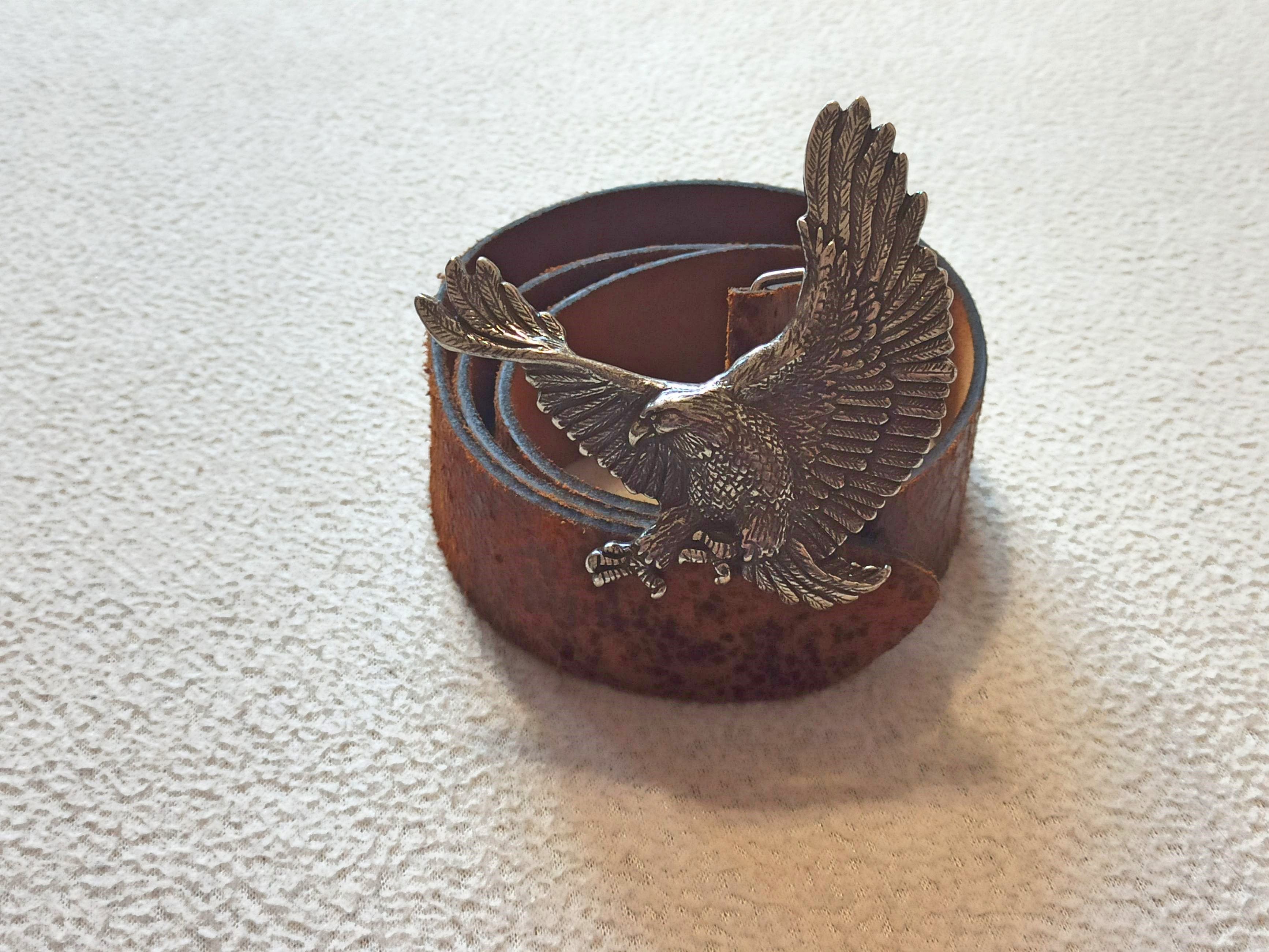 River Island × Vintage River Island leather metal eagle buckle belt Size ONE SIZE - 1 Thumbnail