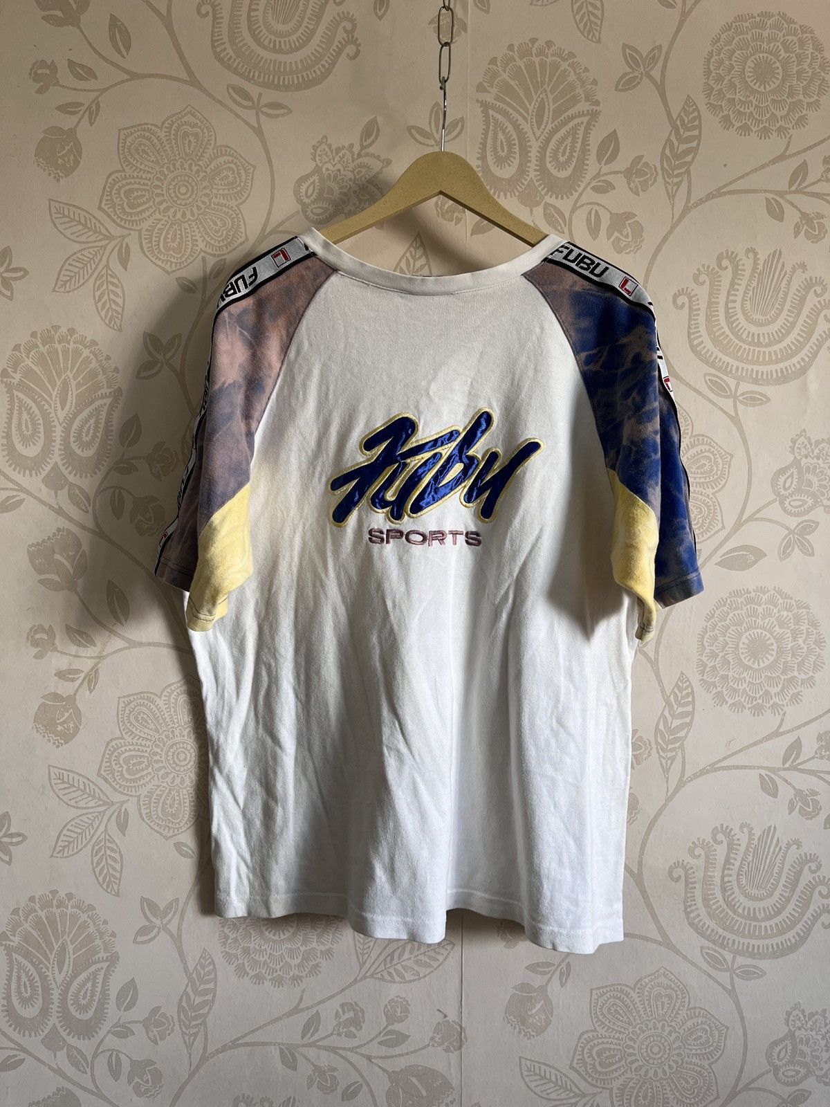 Fubu Vintage 1985 Fubu Collection Bleach Wash TShirt Made In USA Size US L / EU 52-54 / 3 - 1 Thumbnail
