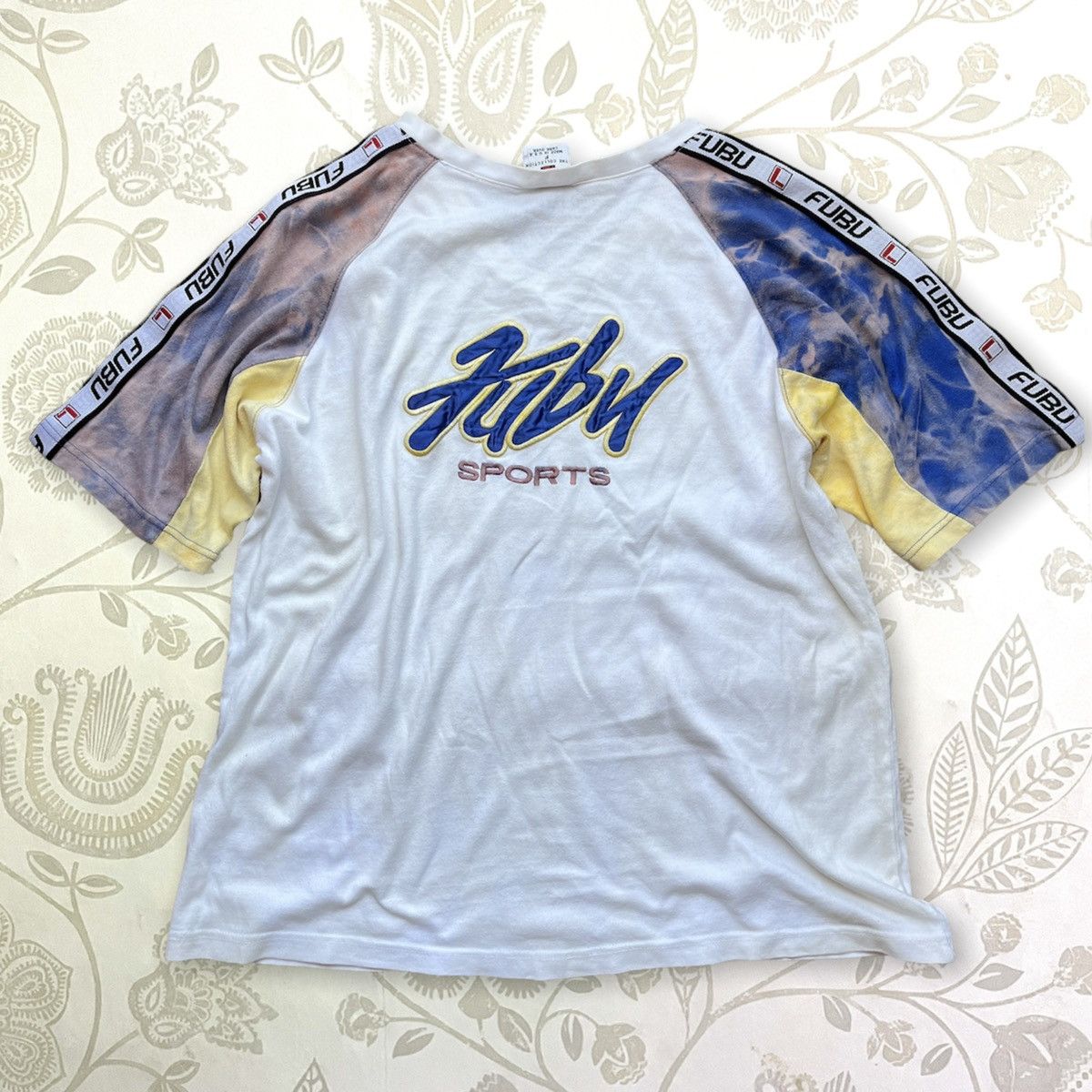Fubu Vintage 1985 Fubu Collection Bleach Wash TShirt Made In USA Size US L / EU 52-54 / 3 - 3 Thumbnail