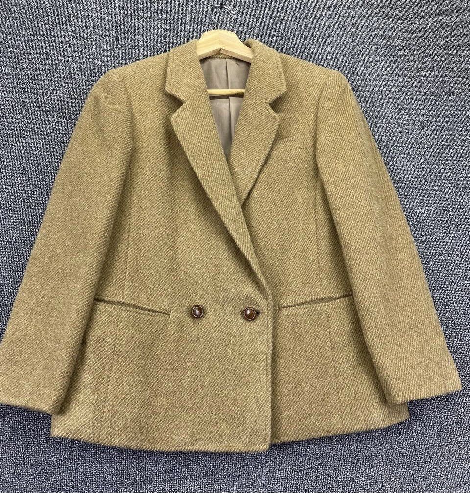 Burberry Vintage Burberry Single Breasted Wool Coats Jacket Size M / US 6-8 / IT 42-44 - 4 Thumbnail