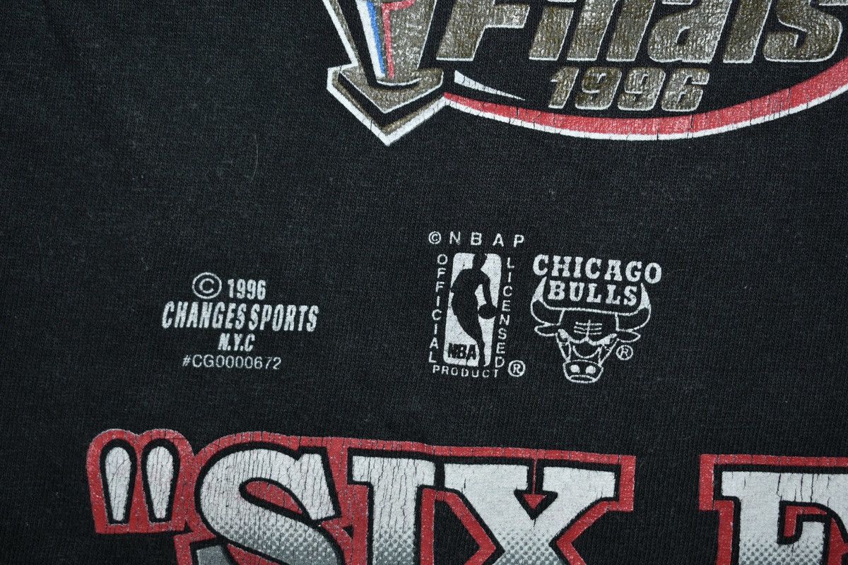 NBA × Vintage Vintage 96 Chicago Bulls Championship T-shirt (XL) Size US XL / EU 56 / 4 - 5 Thumbnail