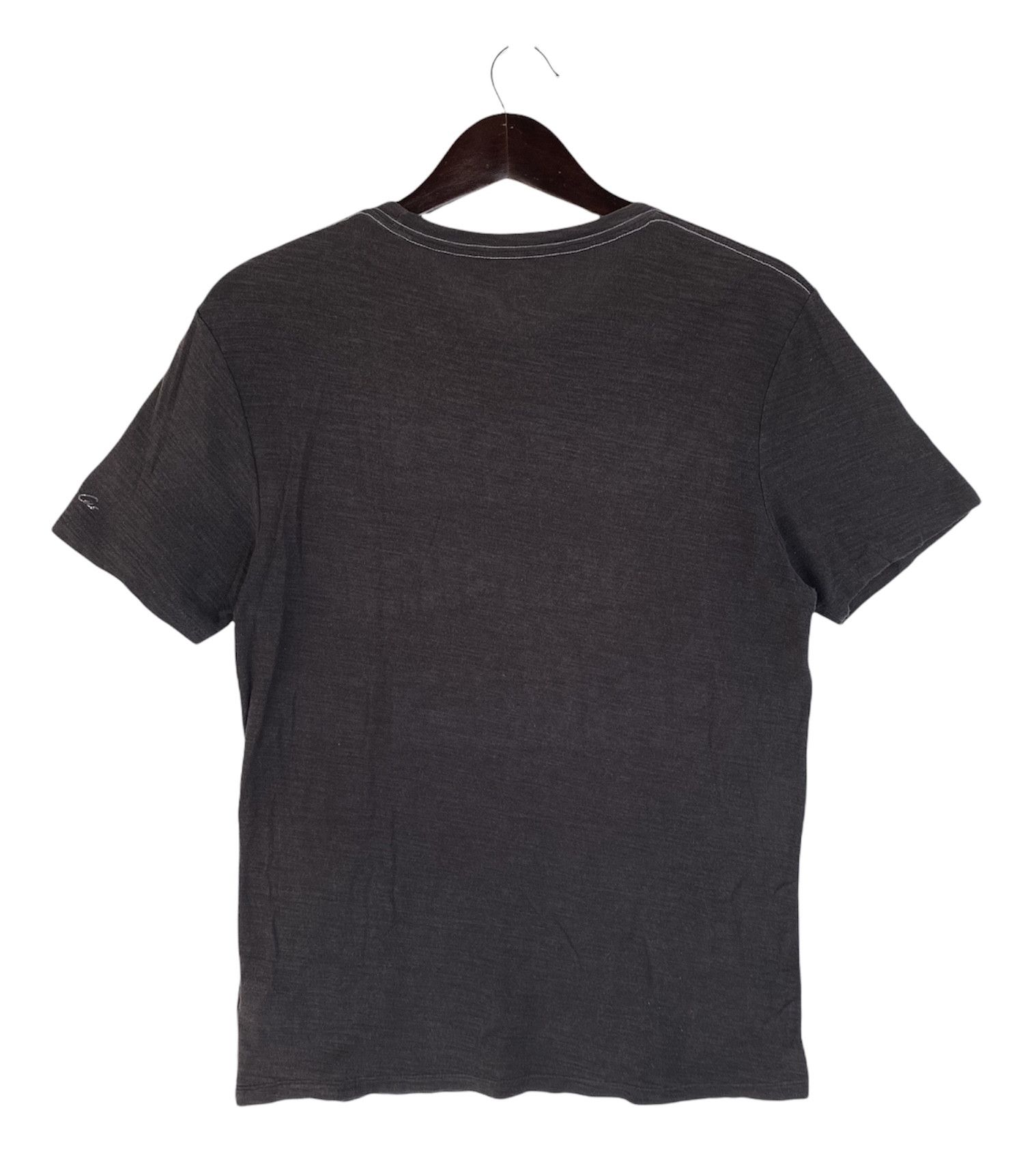 Kenneth Cole 💥KENNETH COLE designer brand tee shirt Size US XS / EU 42 / 0 - 2 Thumbnail