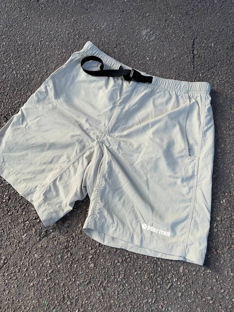 Marmot Vintage marmot nylon Trek Shorts reflective logo Size US 32 / EU 48 - 2 Thumbnail