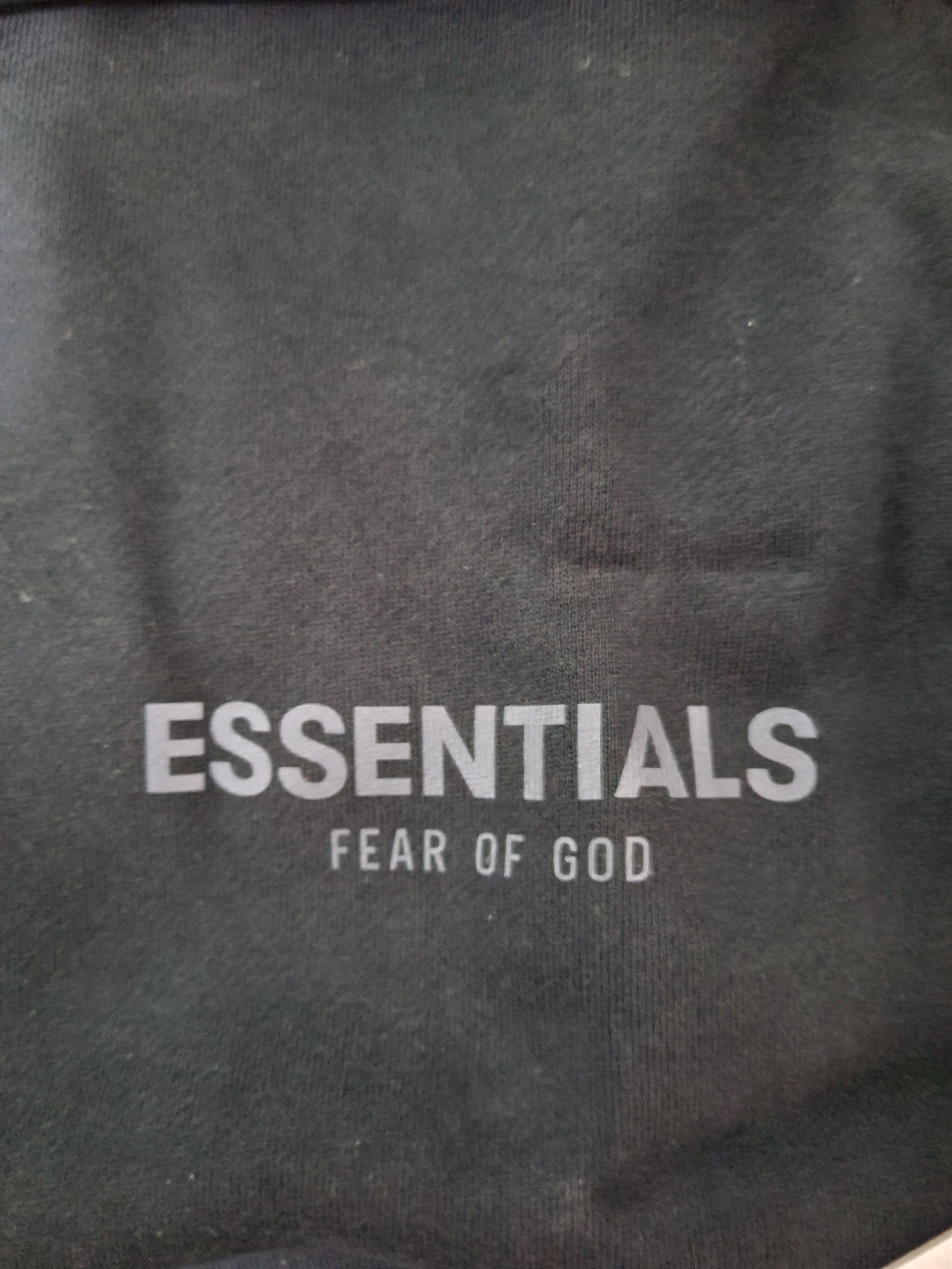 Fear of God Fear OF God Essential hoodie Black Sz M Size US M / EU 48-50 / 2 - 4 Thumbnail
