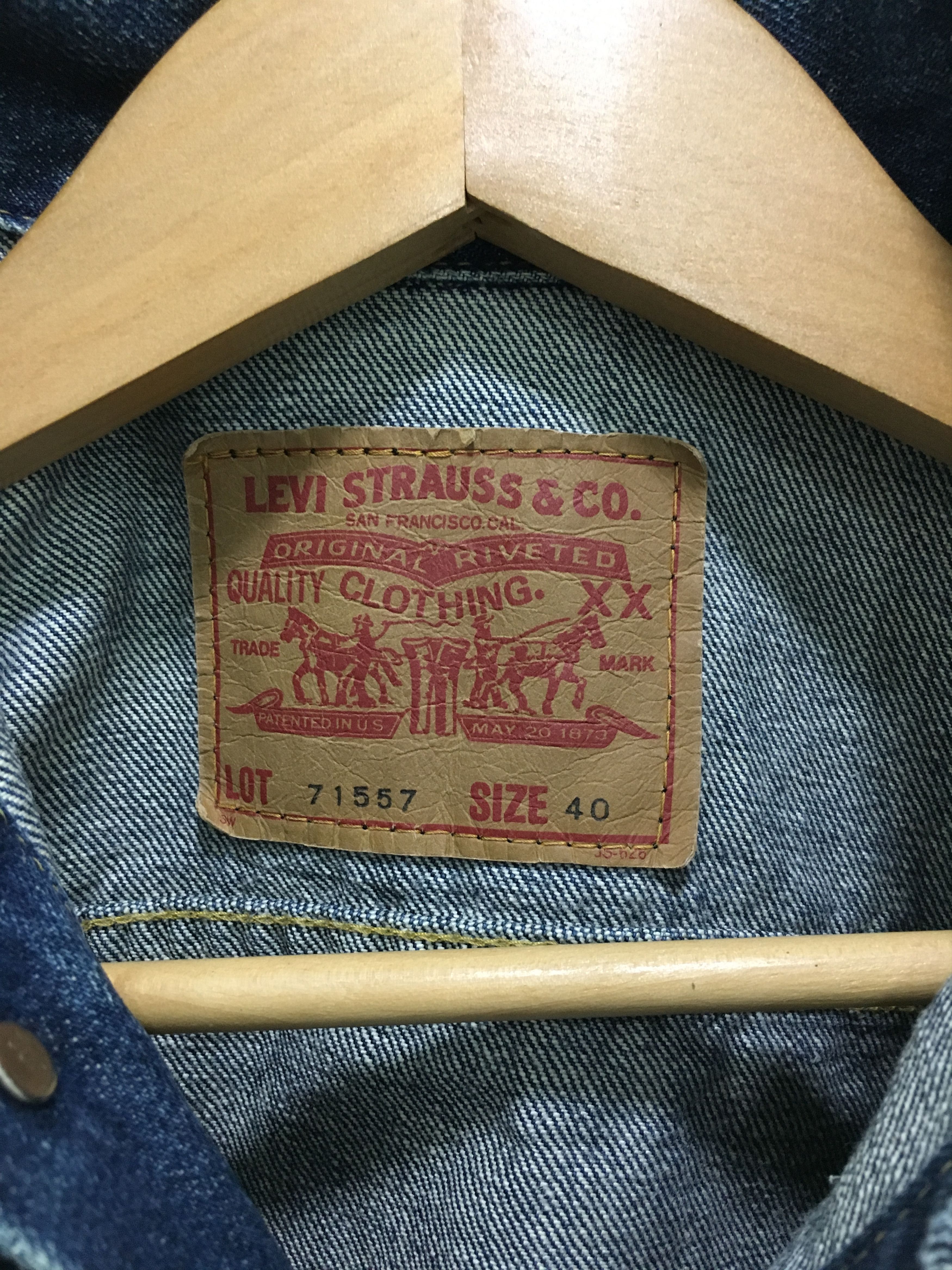 LVC Vintage 90s Japan Levi’s Trucker Denim Jacket 71557 Model Size US M / EU 48-50 / 2 - 9 Thumbnail