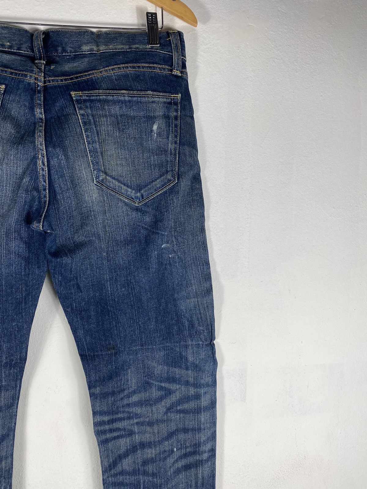 Uniqlo Distressed Denim By Uniqlo Size US 33 - 7 Thumbnail