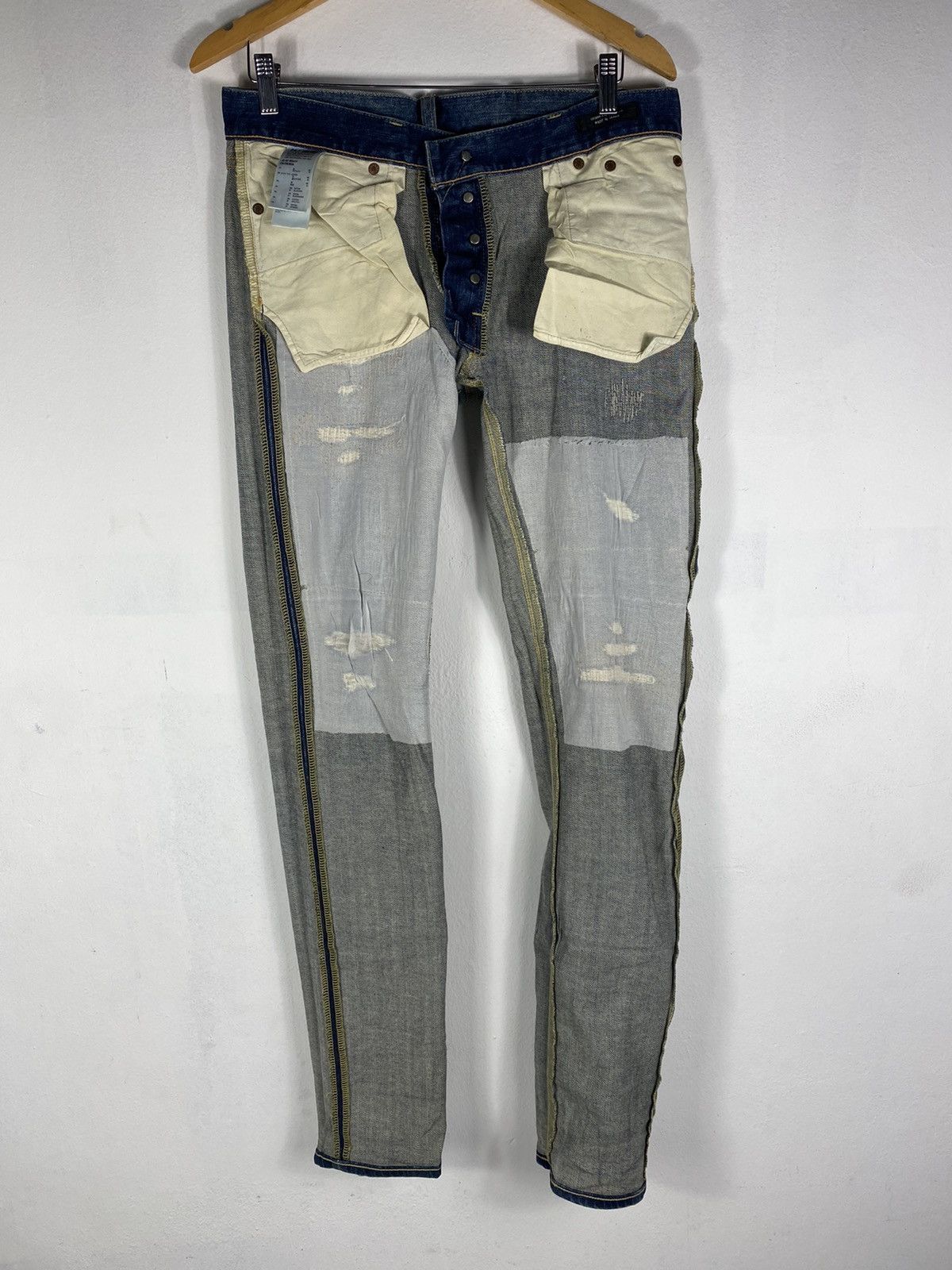 Uniqlo Distressed Denim By Uniqlo Size US 33 - 14 Thumbnail