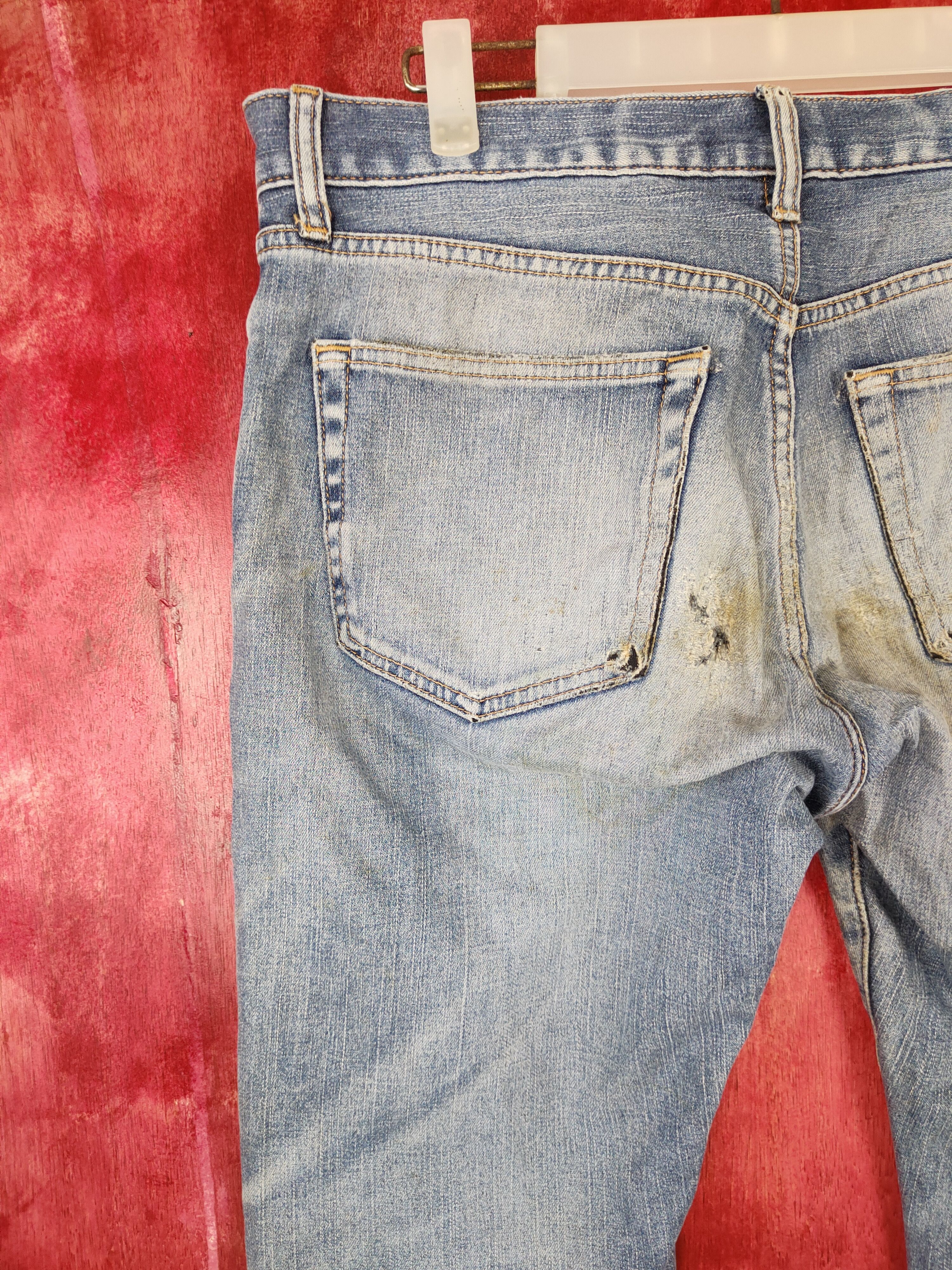 Japanese Brand Uniqlo distressed thrashed Blue Jeans denim pants #4942 Size US 32 / EU 48 - 12 Thumbnail