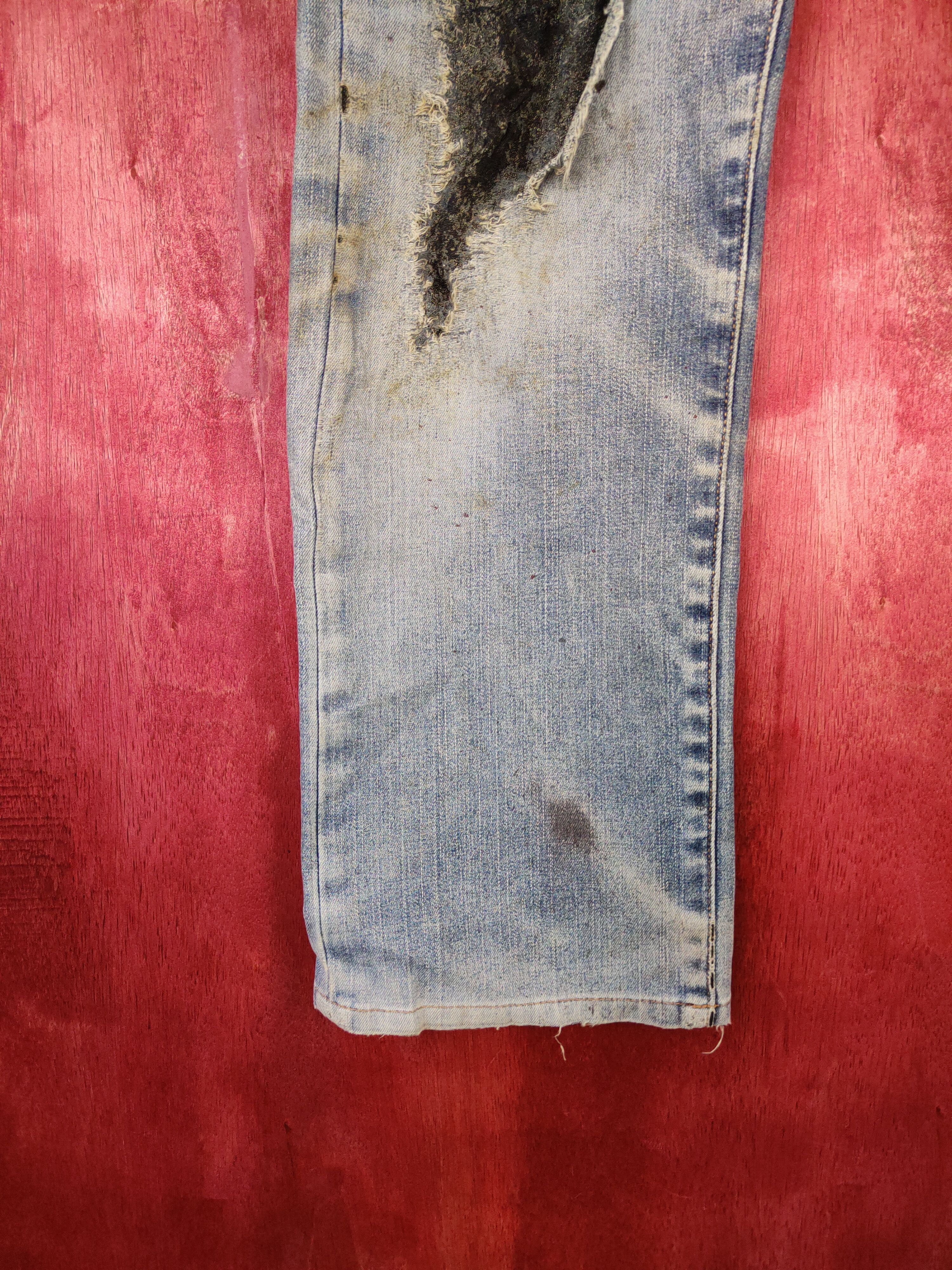 Japanese Brand Uniqlo distressed thrashed Blue Jeans denim pants #4942 Size US 32 / EU 48 - 6 Thumbnail