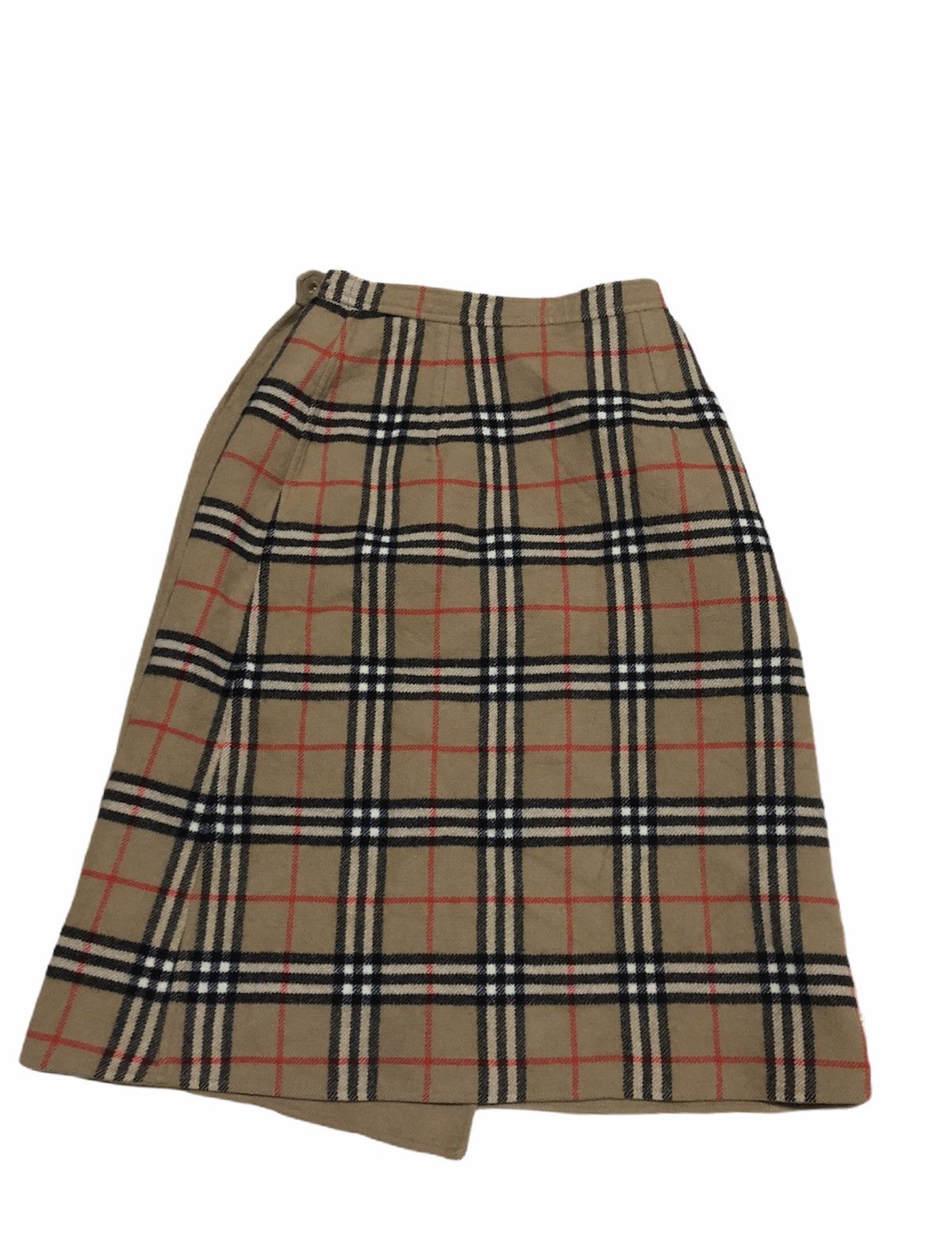Burberry ❄️WINTER SALE❄️ICONIC NOVA CHECK BURBERRY WOOL REVERSIBLE Size US M / EU 48-50 / 2 - 4 Thumbnail